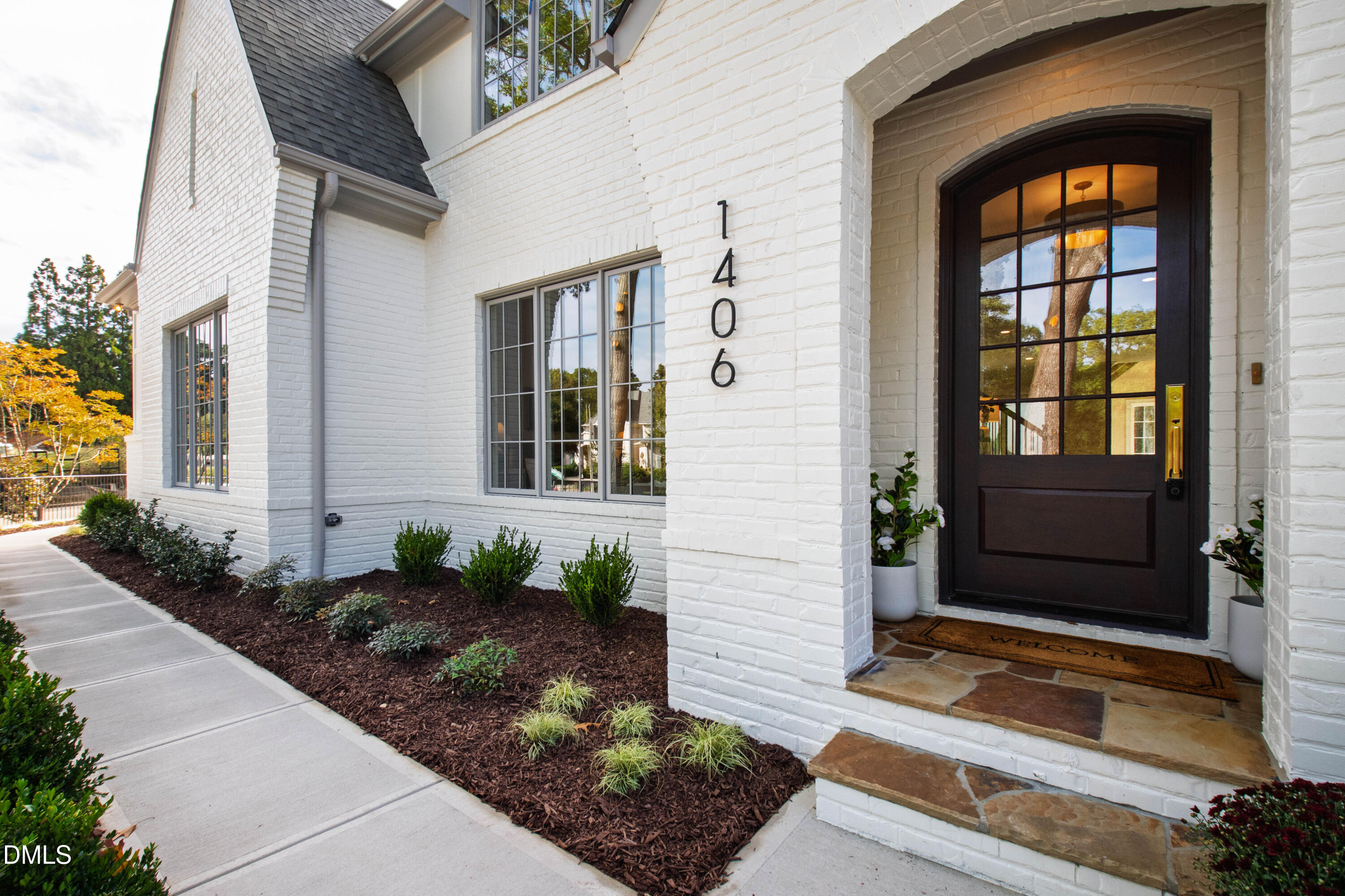 1406 Hunting Ridge Road