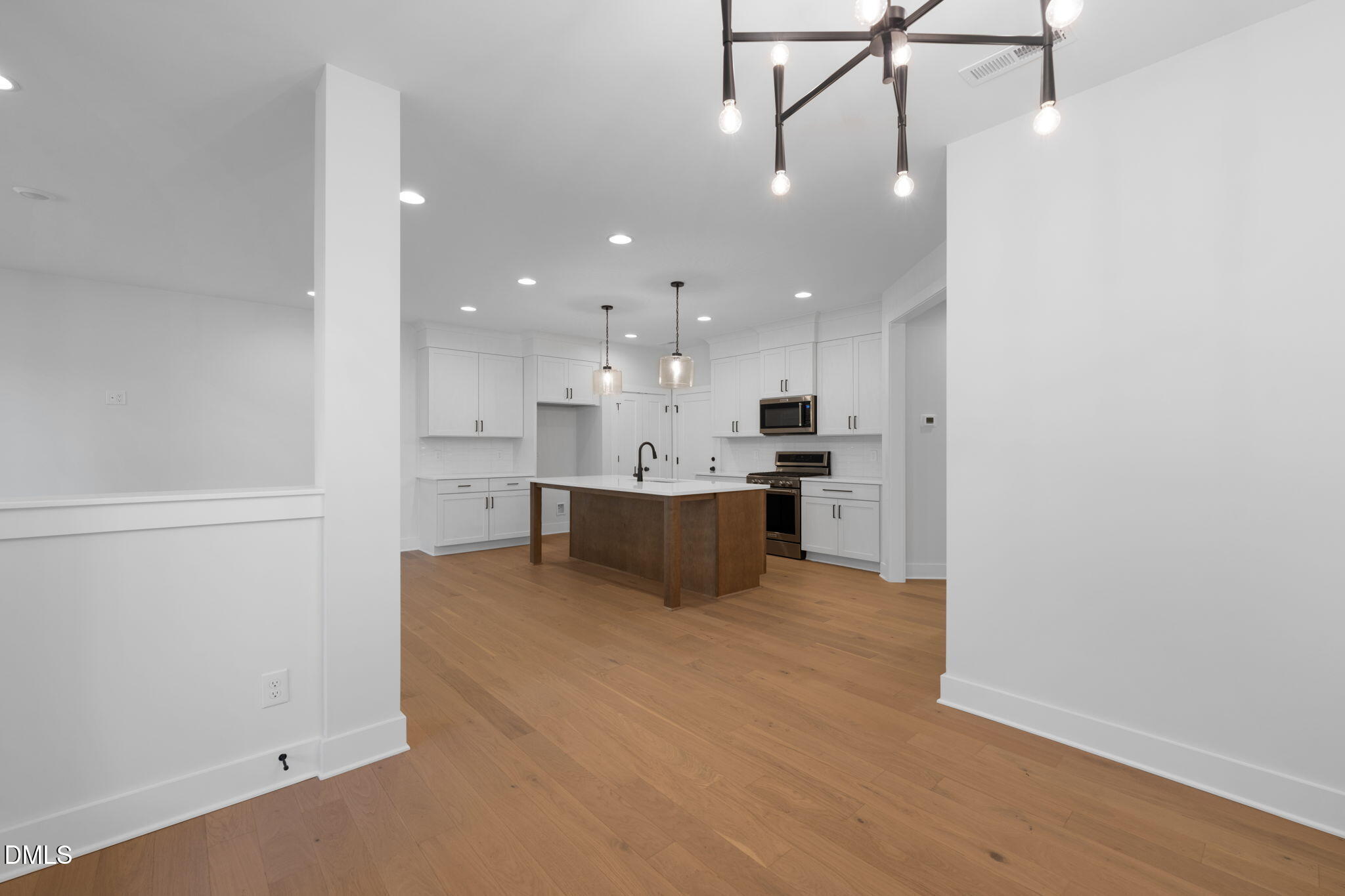 966 Double Helix Road