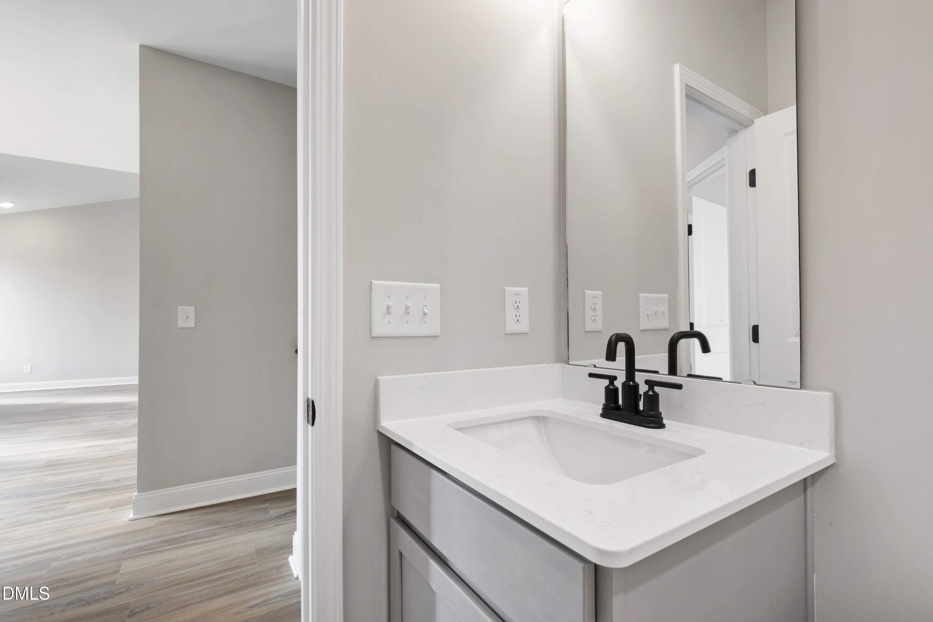 4502 Fairhaven Drive W, Wilson