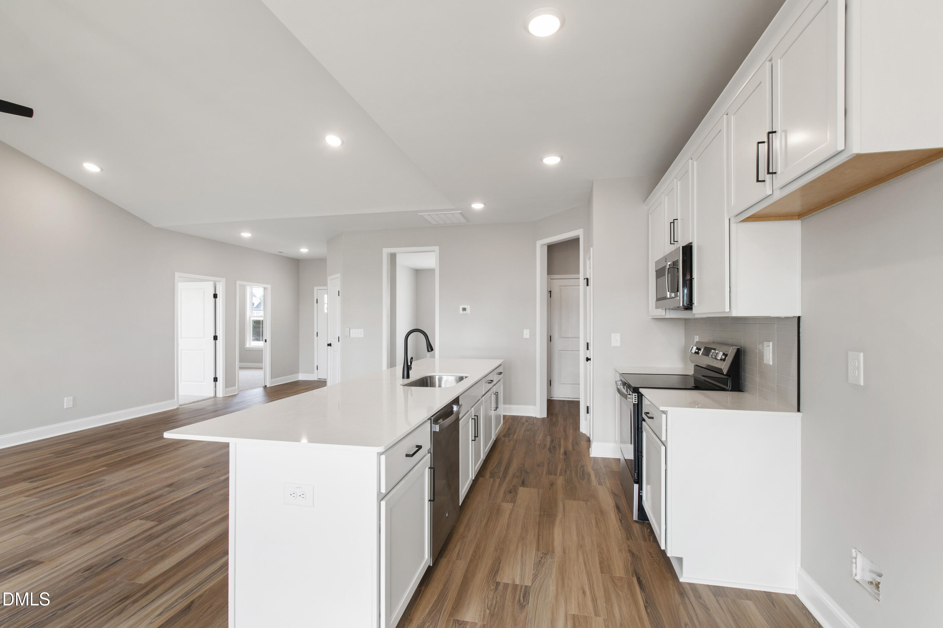 4502 Fairhaven Drive W, Wilson