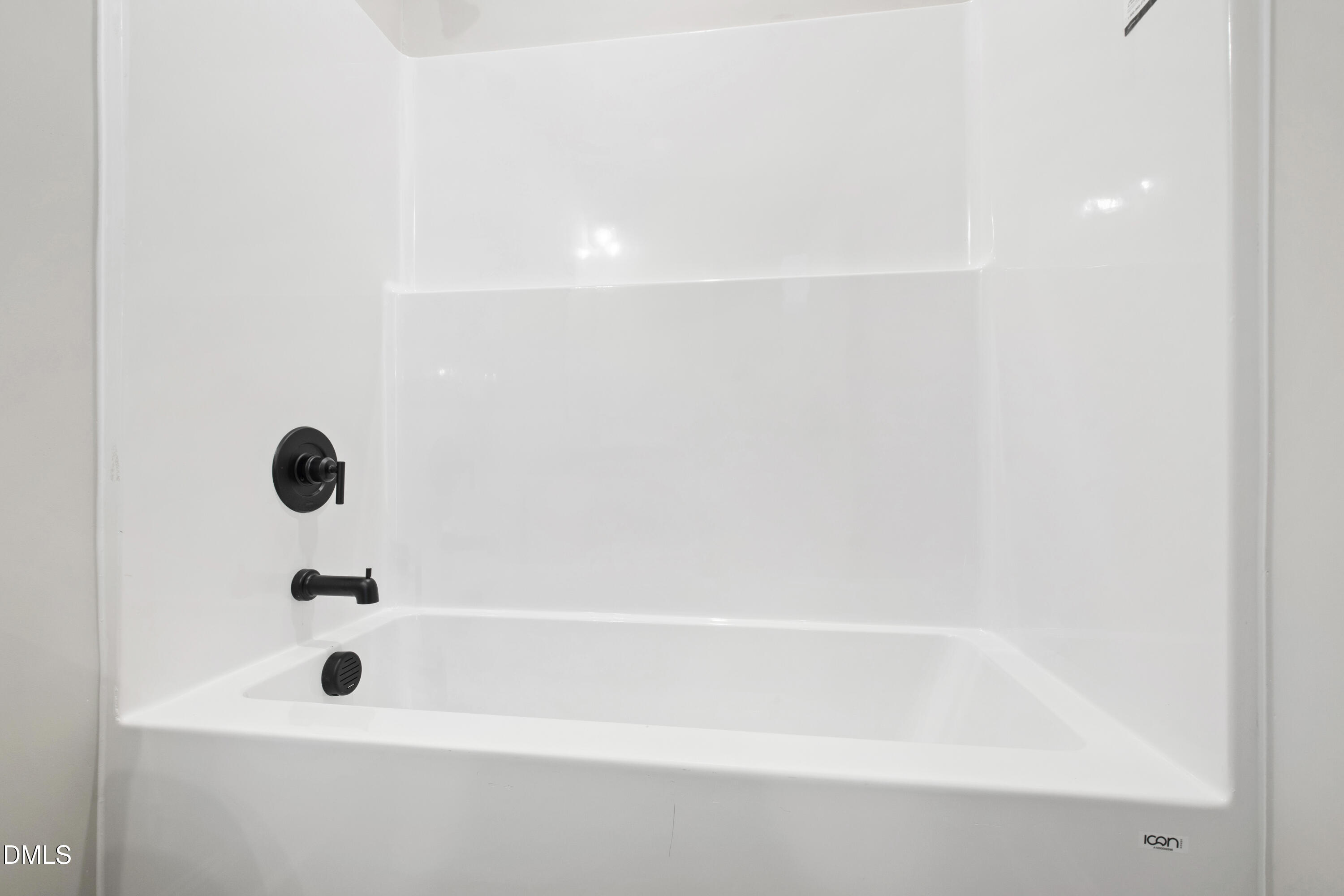 4502 Fairhaven Drive W, Wilson