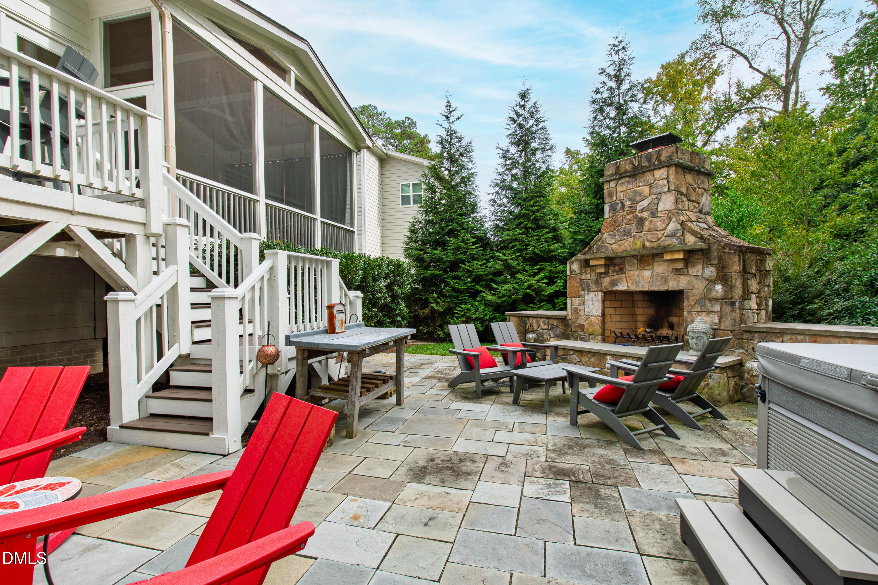 116 Crestview Road, Raleigh