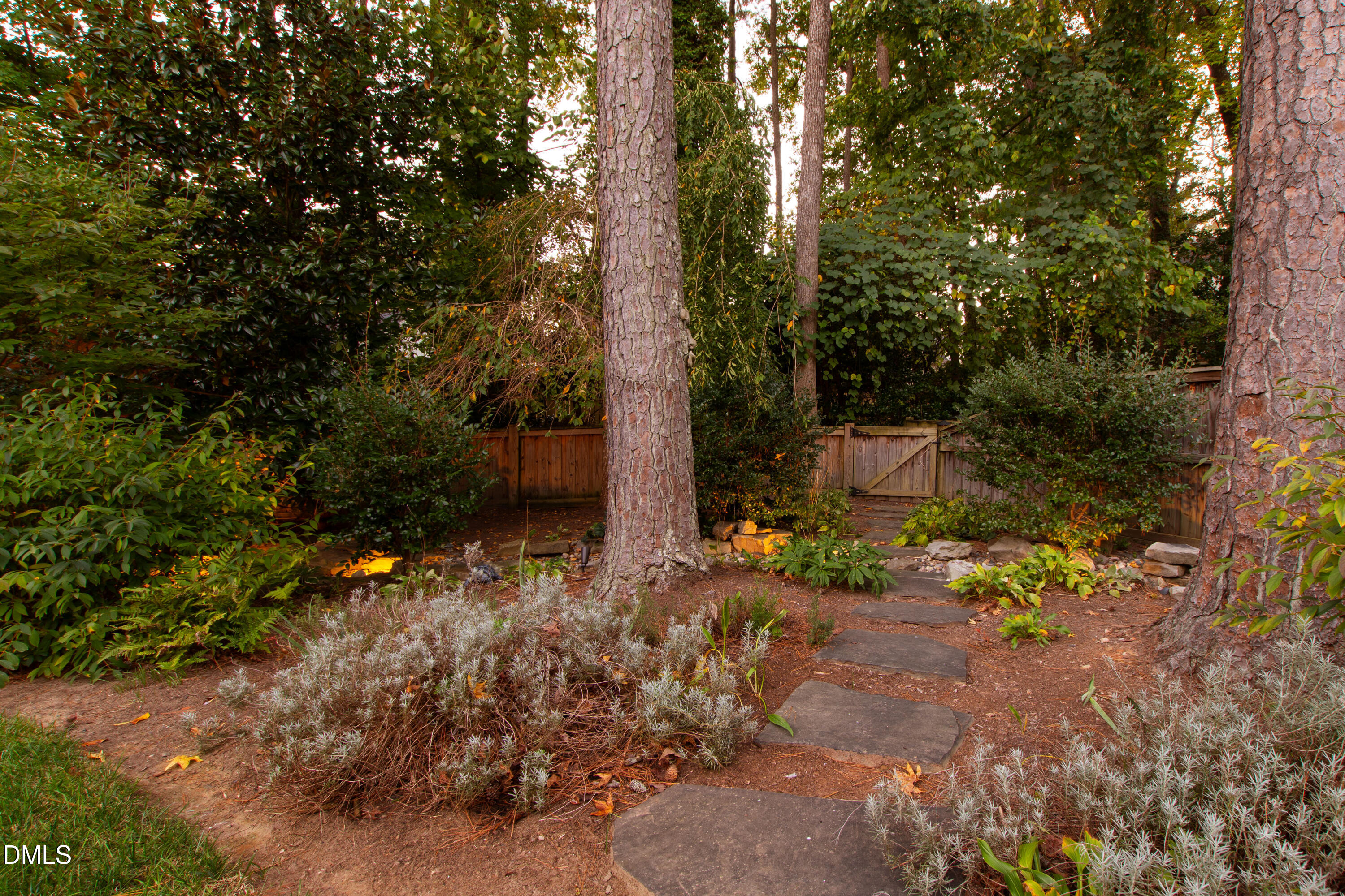 116 Crestview Road, Raleigh