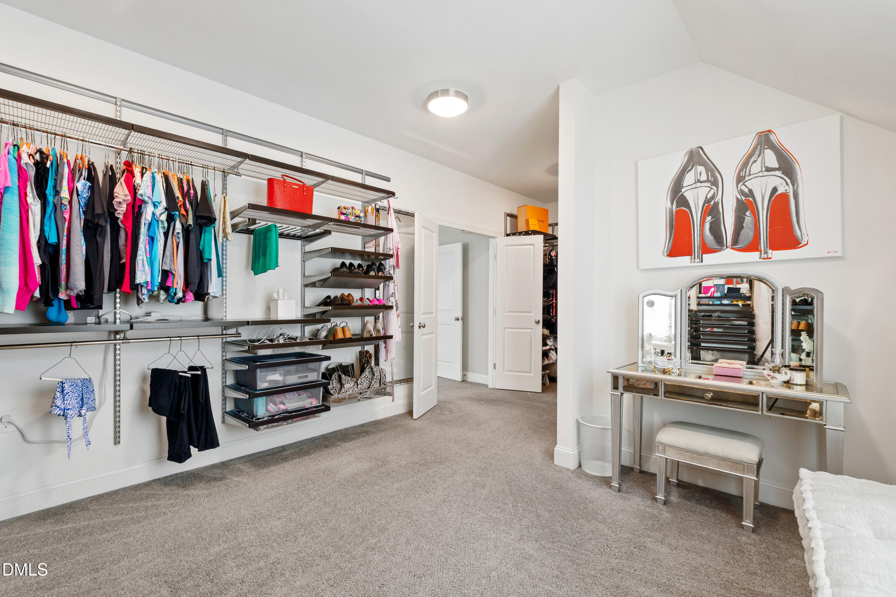 116 Crestview Road, Raleigh