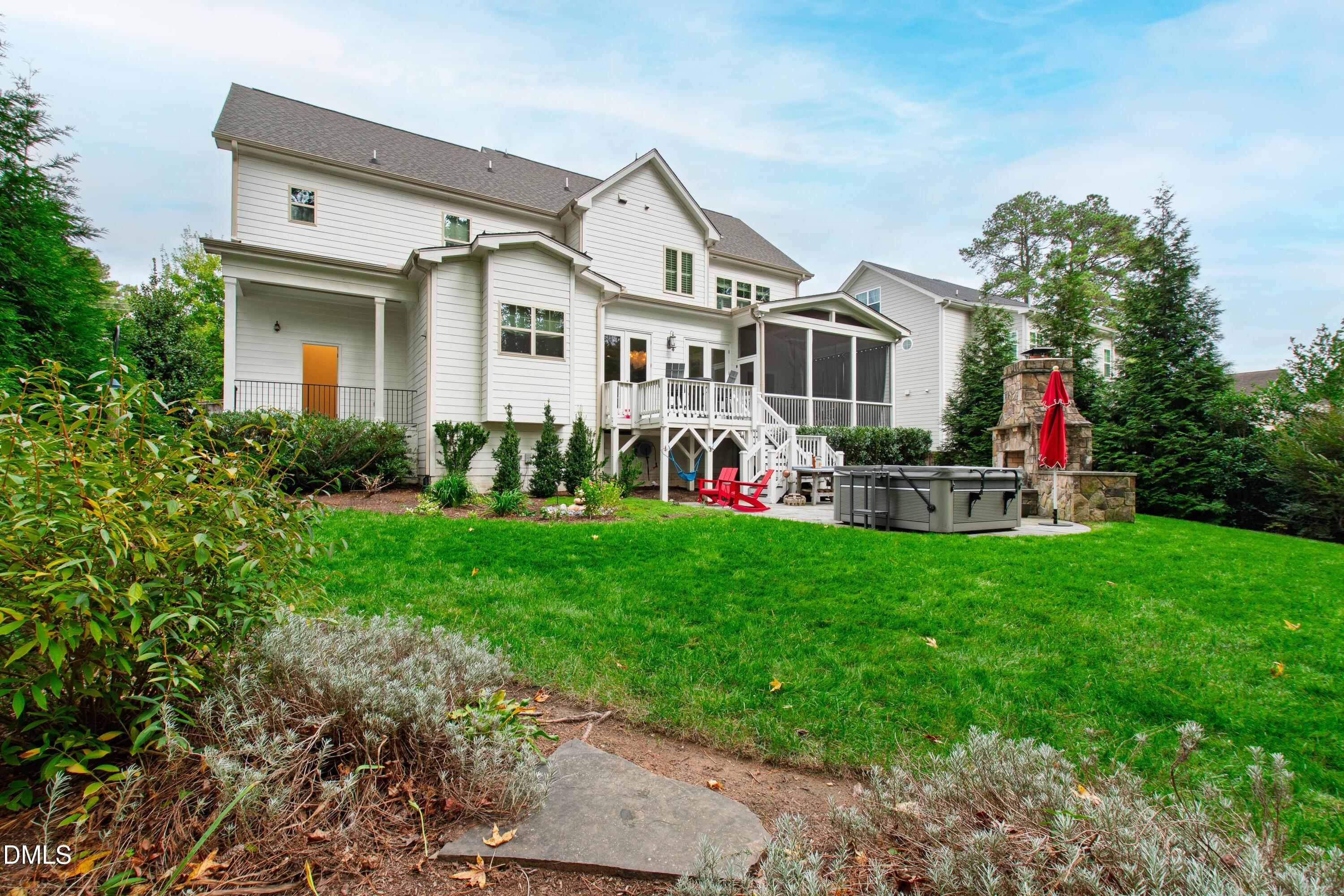 116 Crestview Road, Raleigh