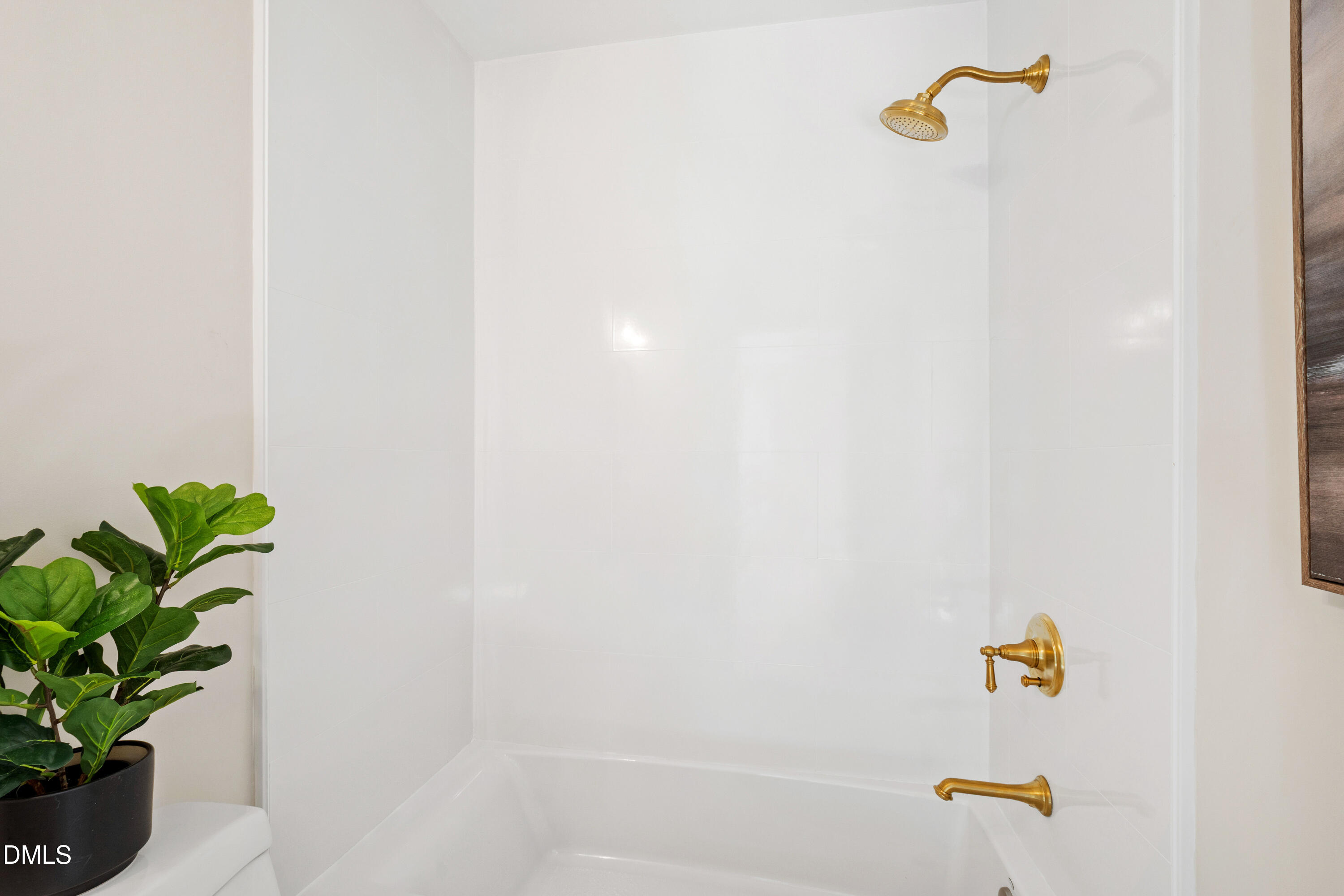 119 Ethans Glen Court, Cary