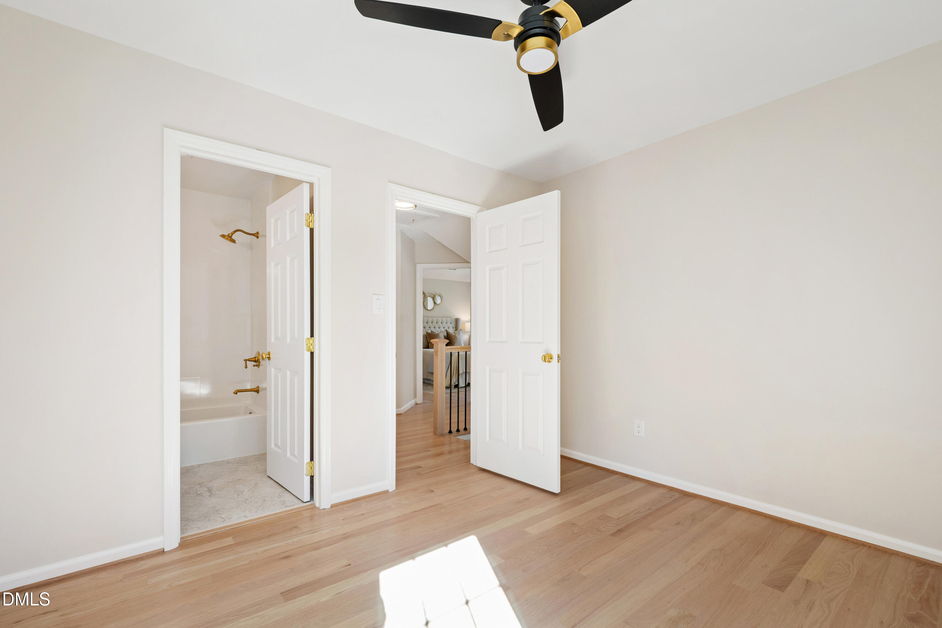 119 Ethans Glen Court, Cary