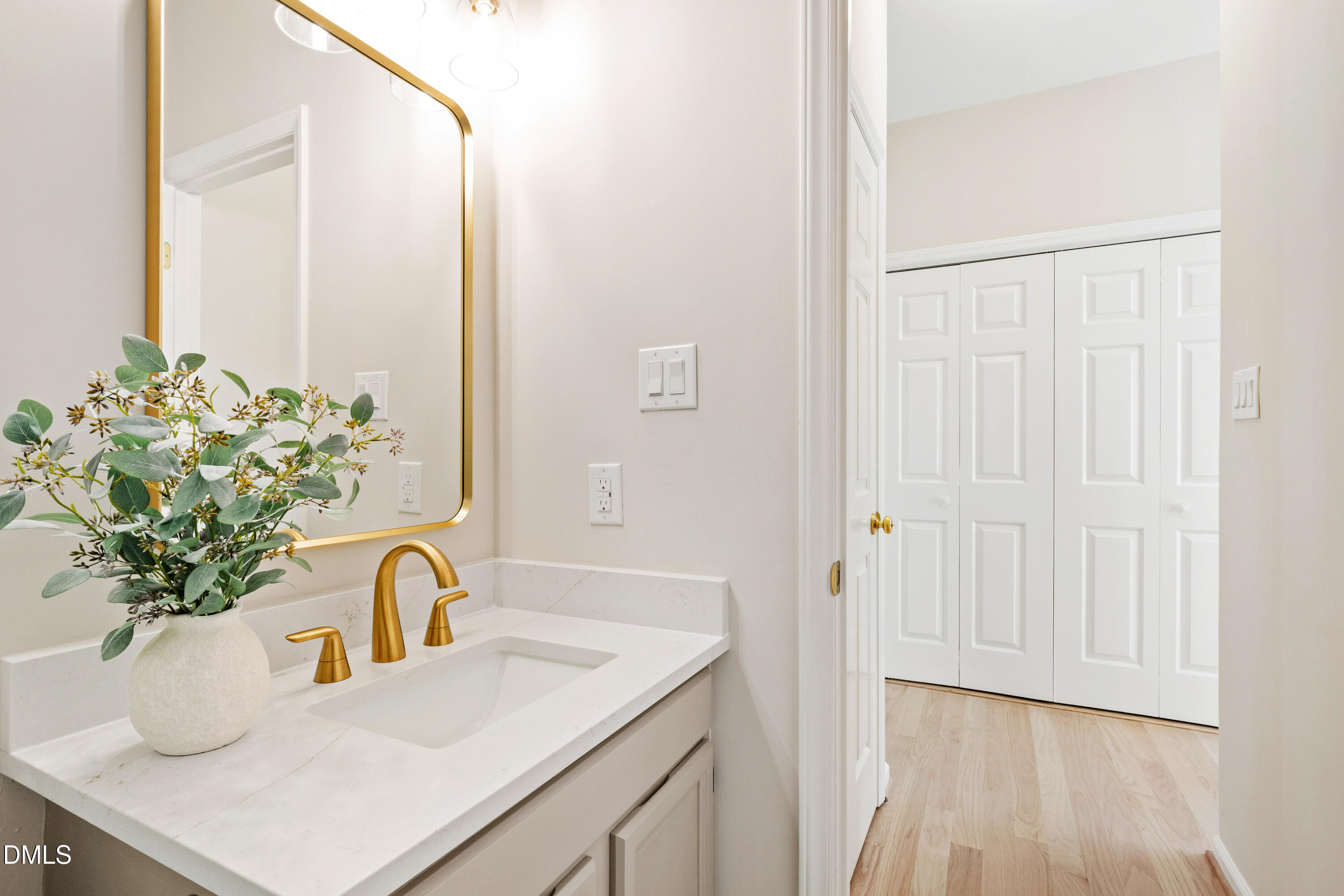 119 Ethans Glen Court, Cary