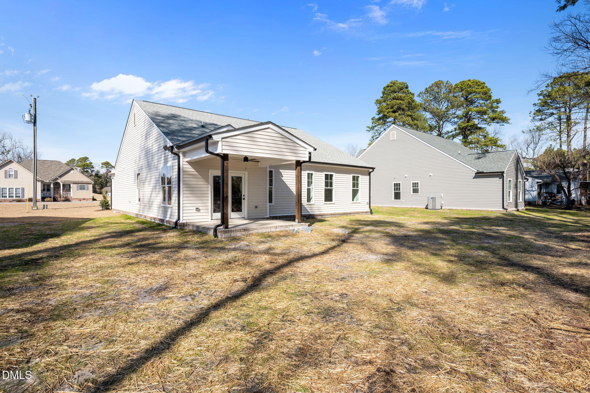 1216 Petite Terre Court