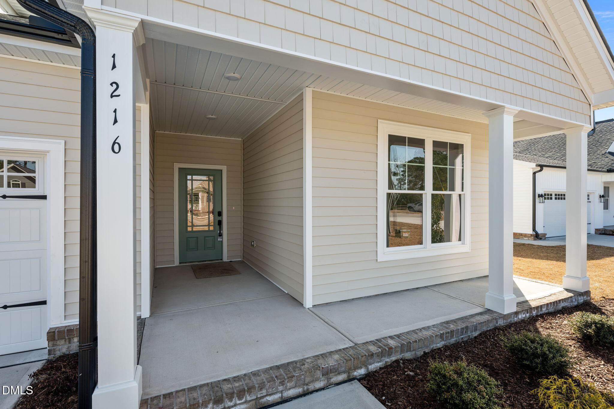 1216 Petite Terre Court