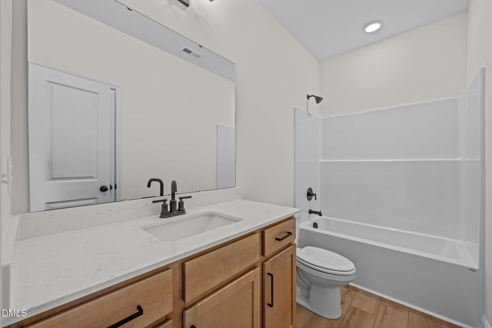 1216 Petite Terre Court