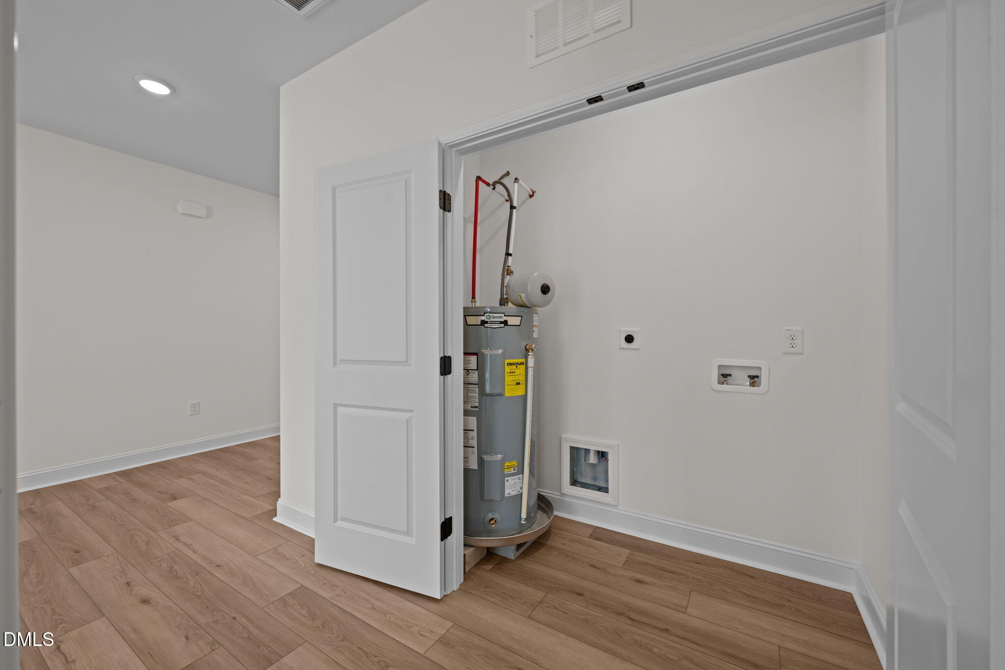 1216 Petite Terre Court