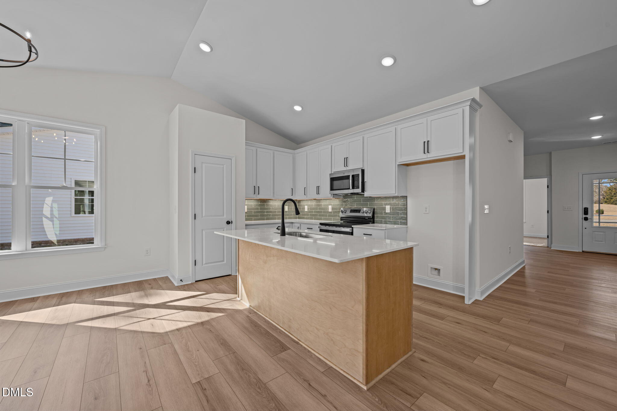 1216 Petite Terre Court