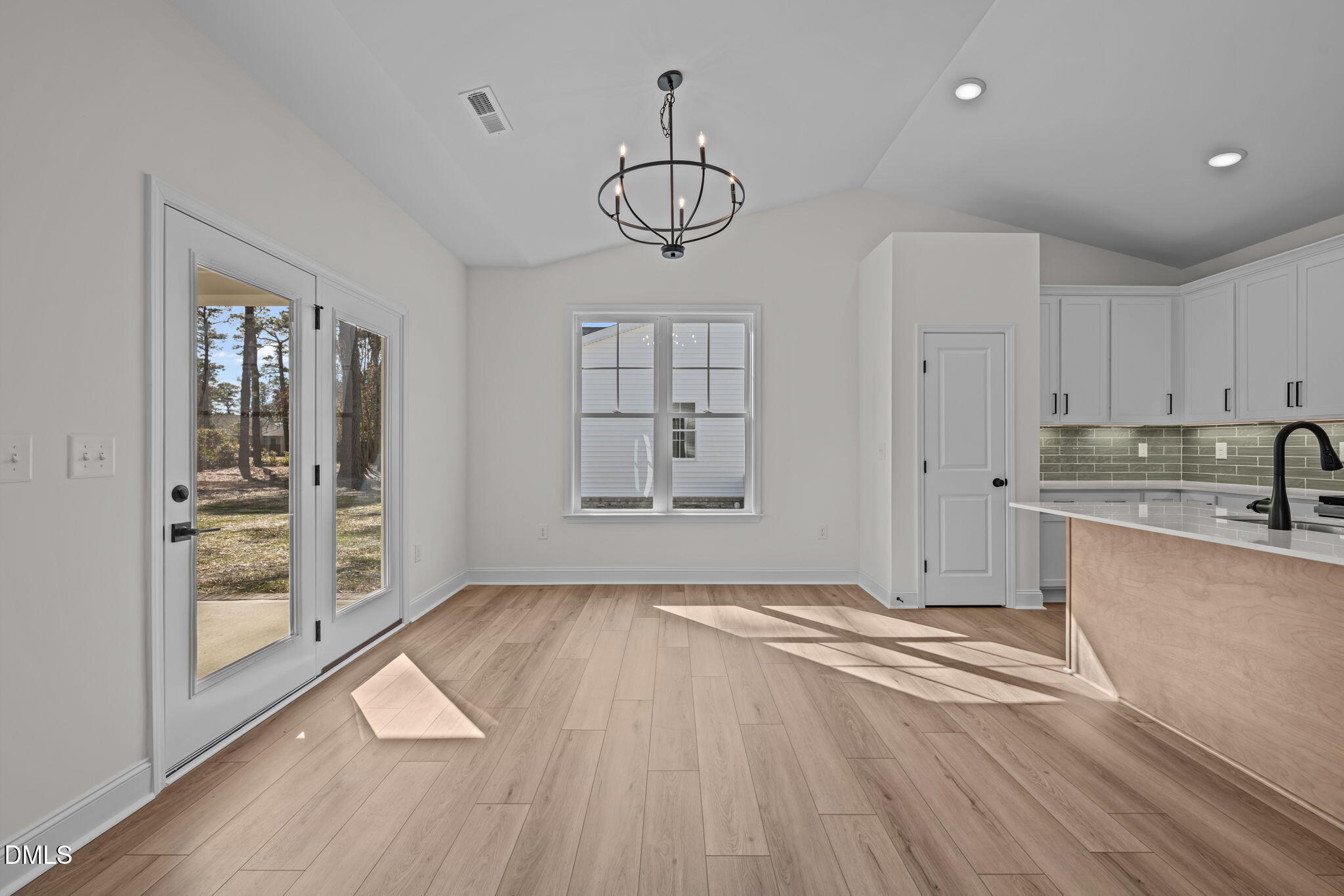 1216 Petite Terre Court