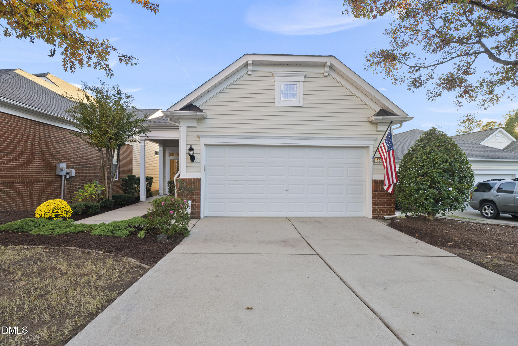 105 Brookesby Court
