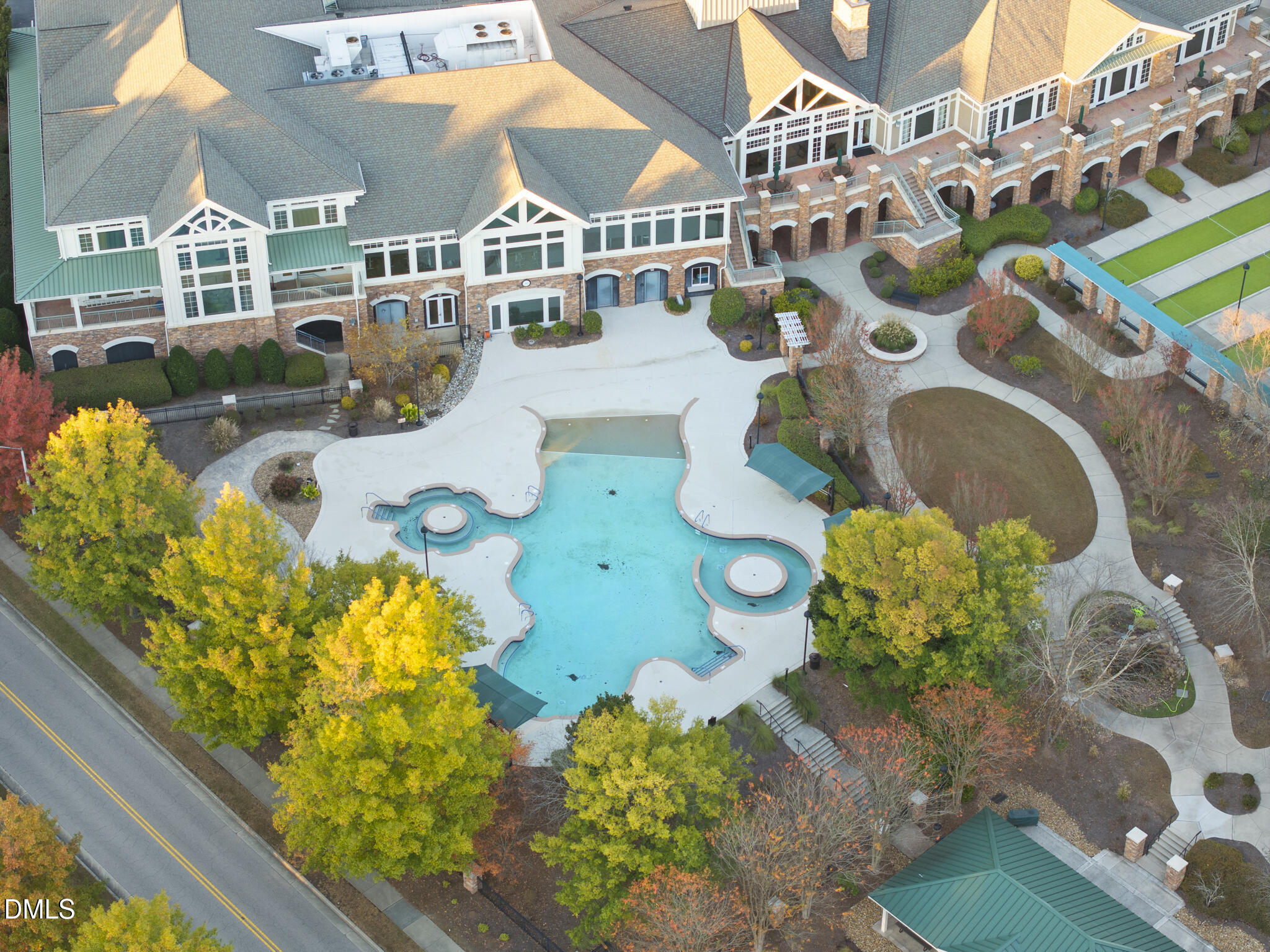 105 Brookesby Court