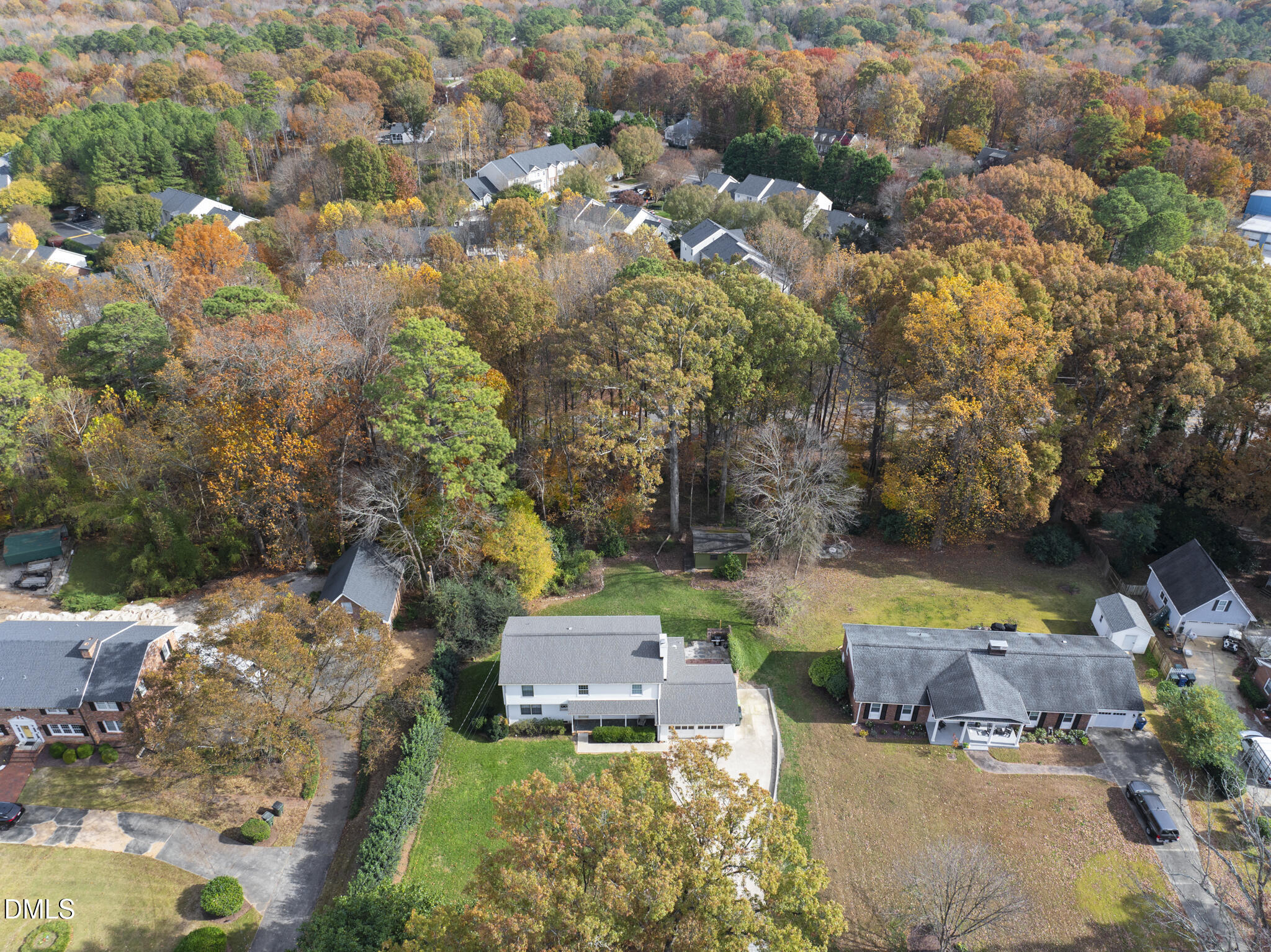 6800 Candlewood Drive