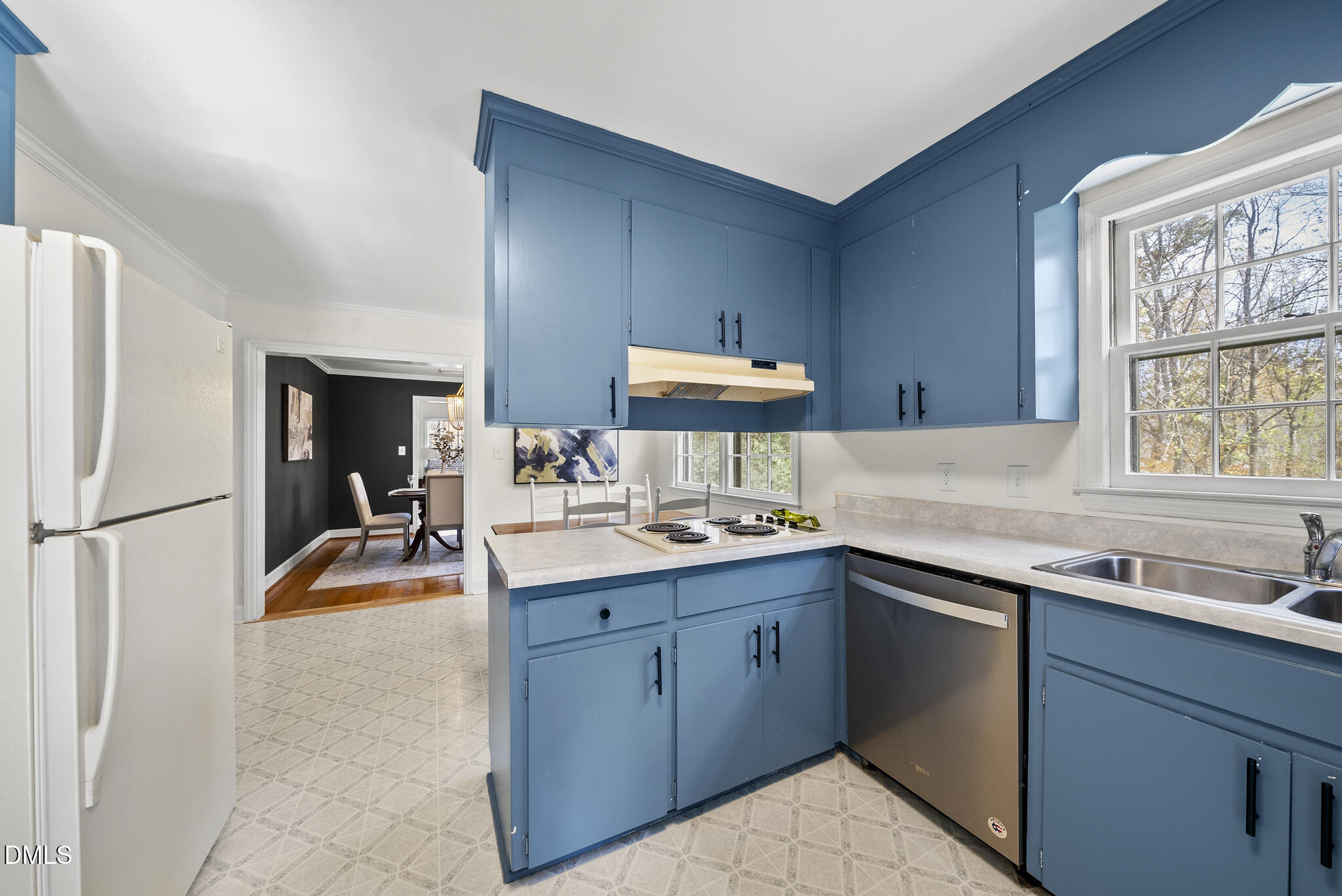 6800 Candlewood Drive