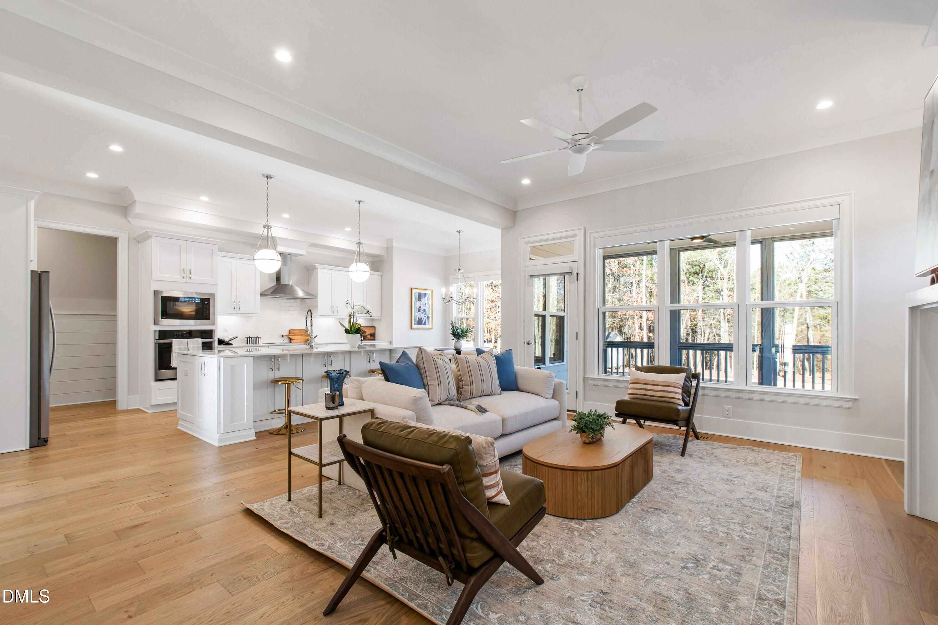 817 Crimson Ridge Trail