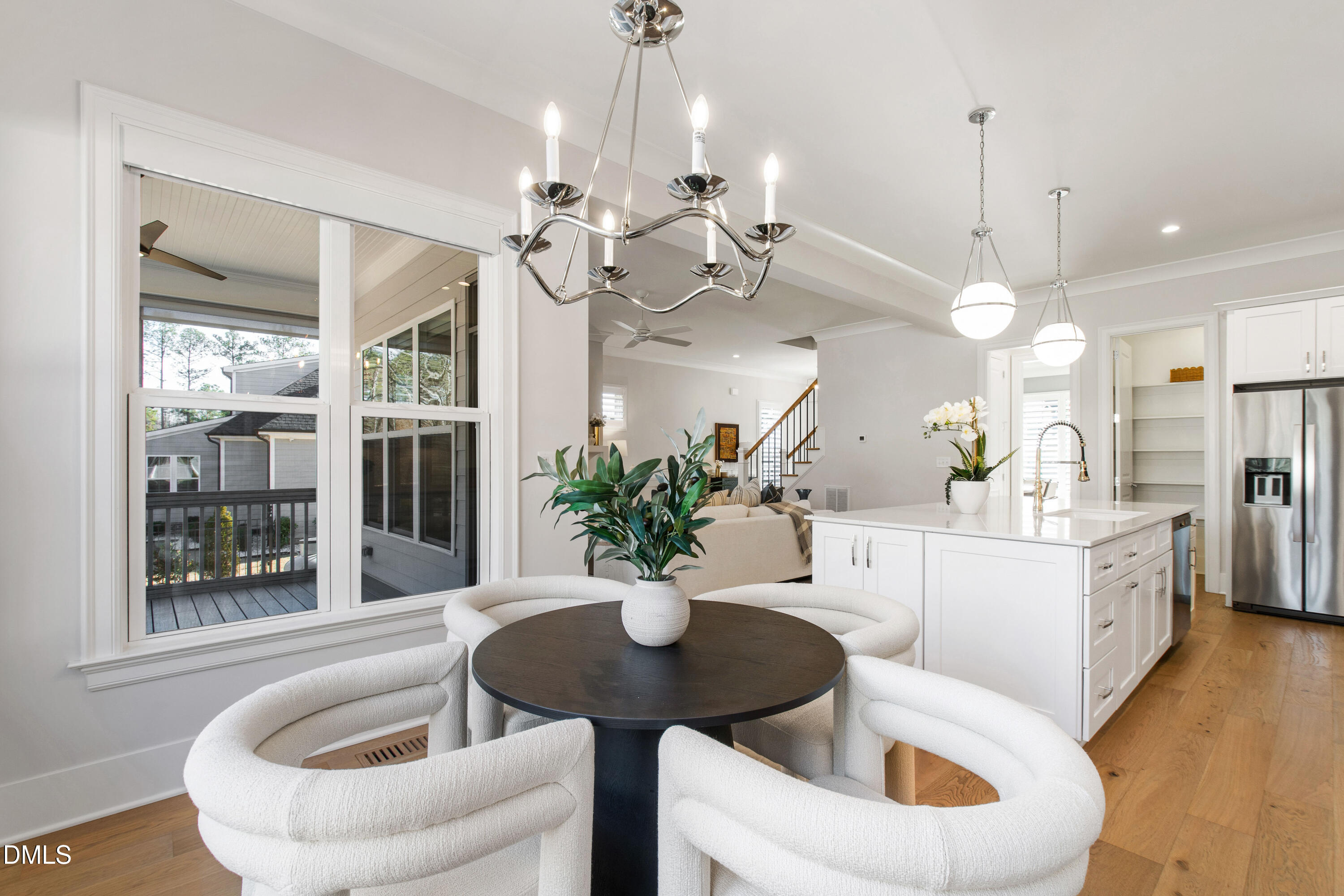 817 Crimson Ridge Trail