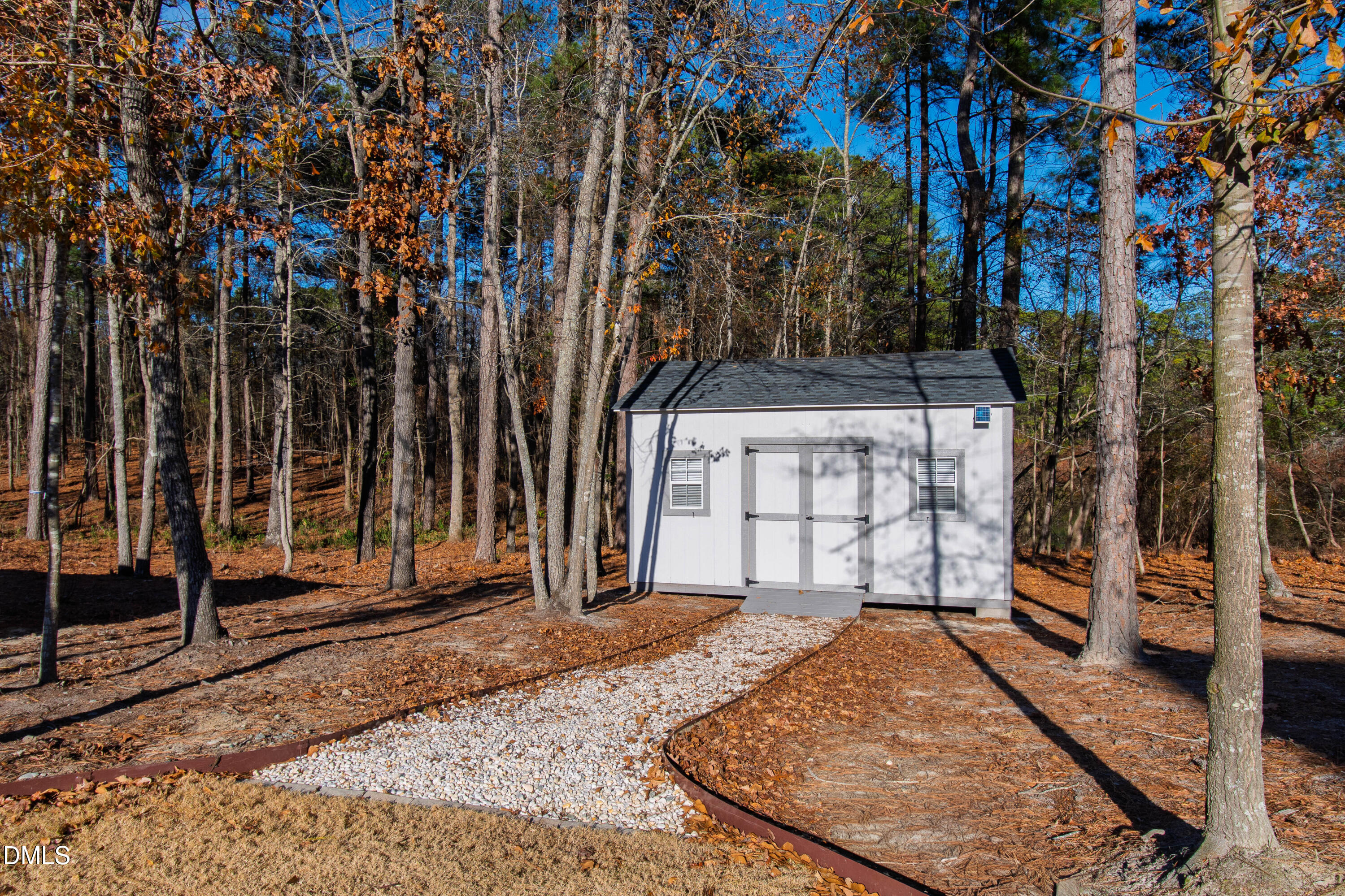 817 Crimson Ridge Trail