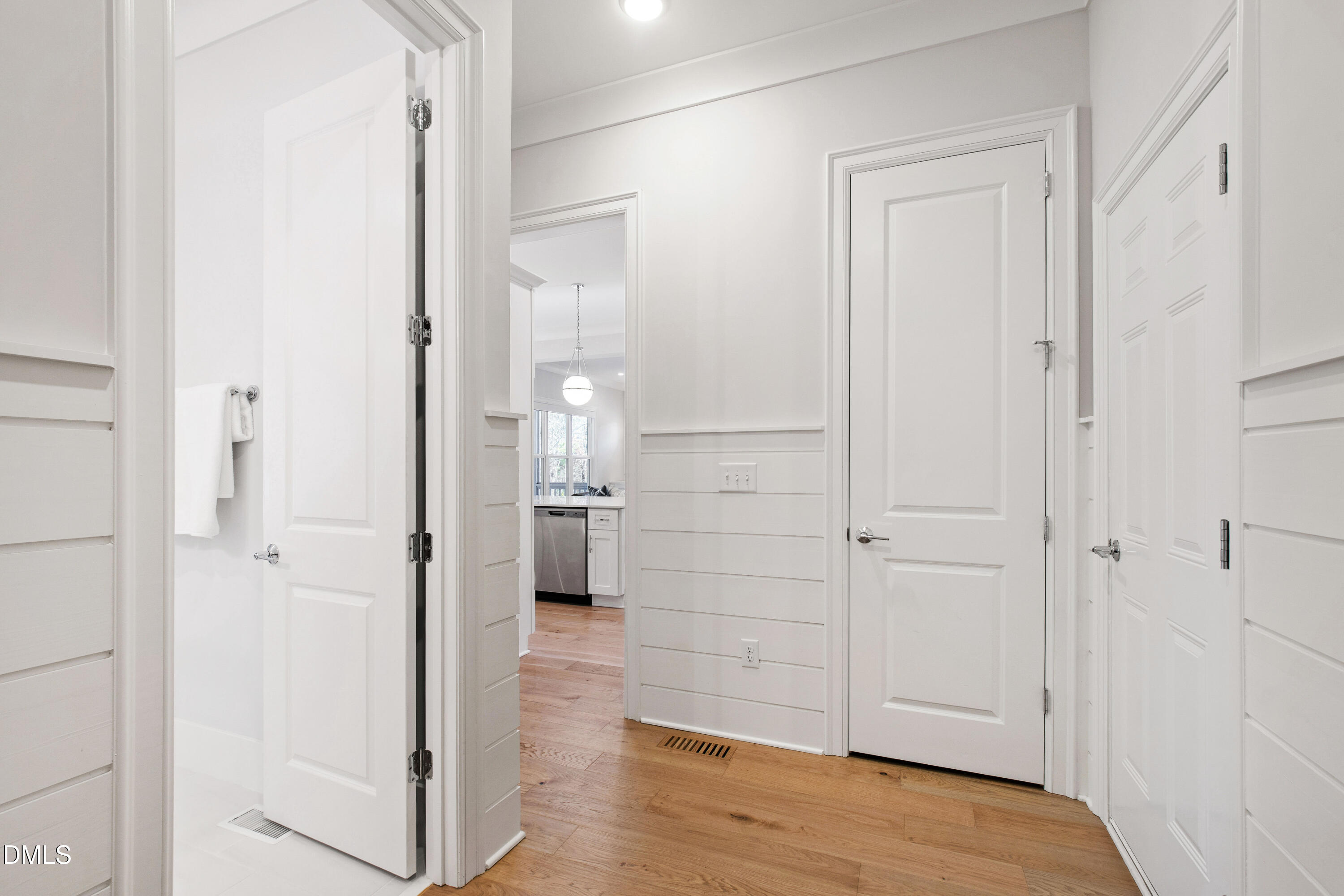 817 Crimson Ridge Trail