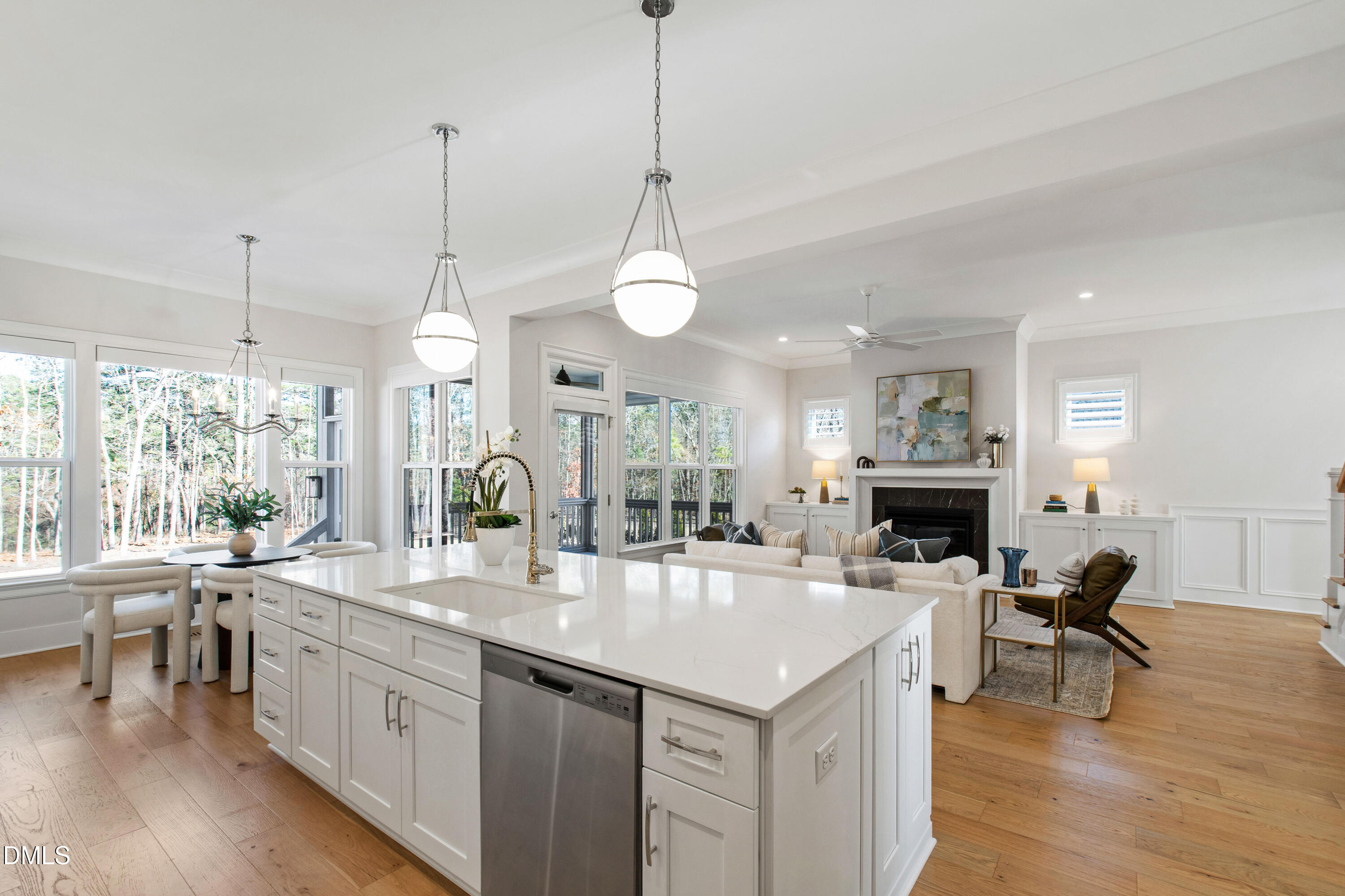 817 Crimson Ridge Trail