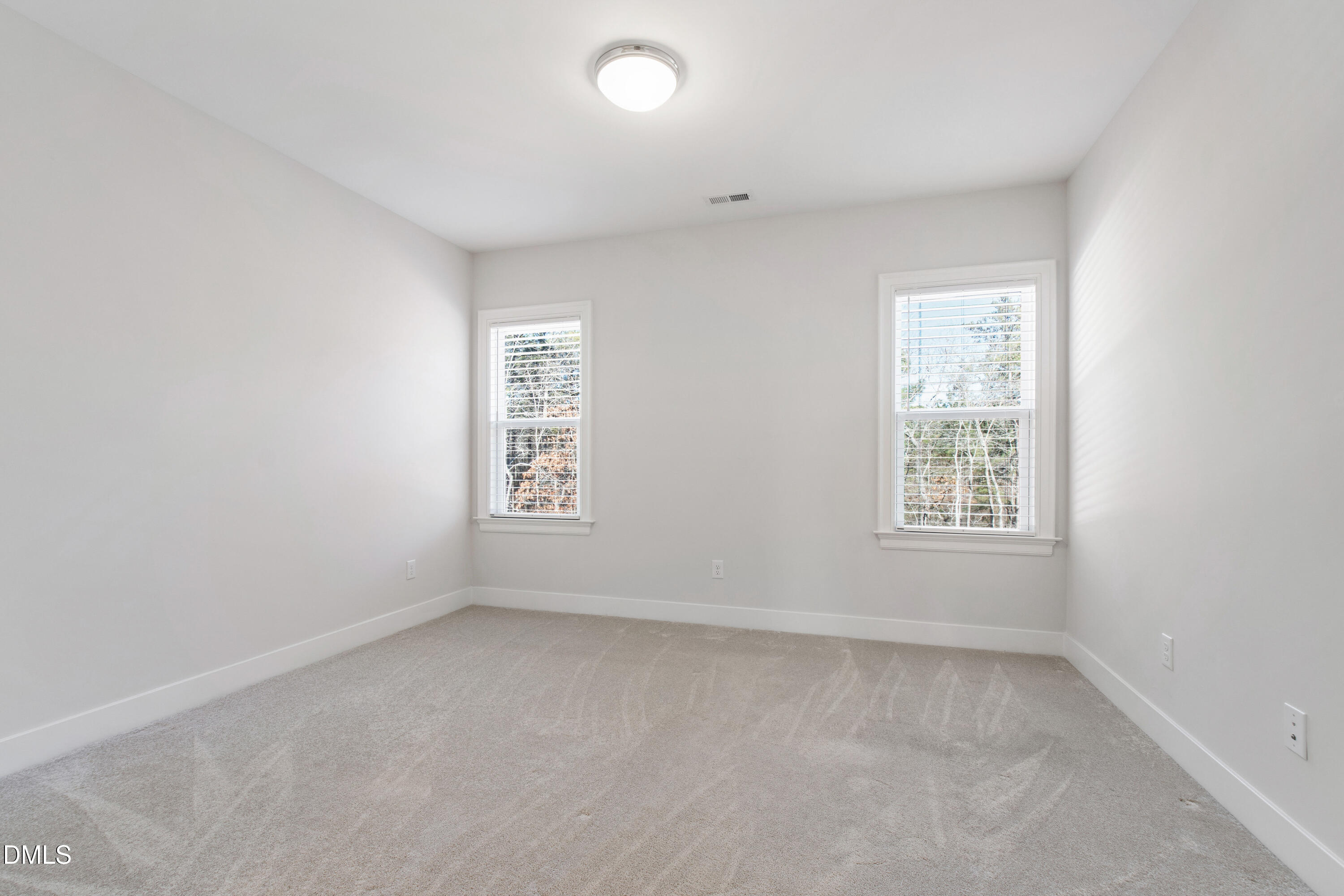 817 Crimson Ridge Trail