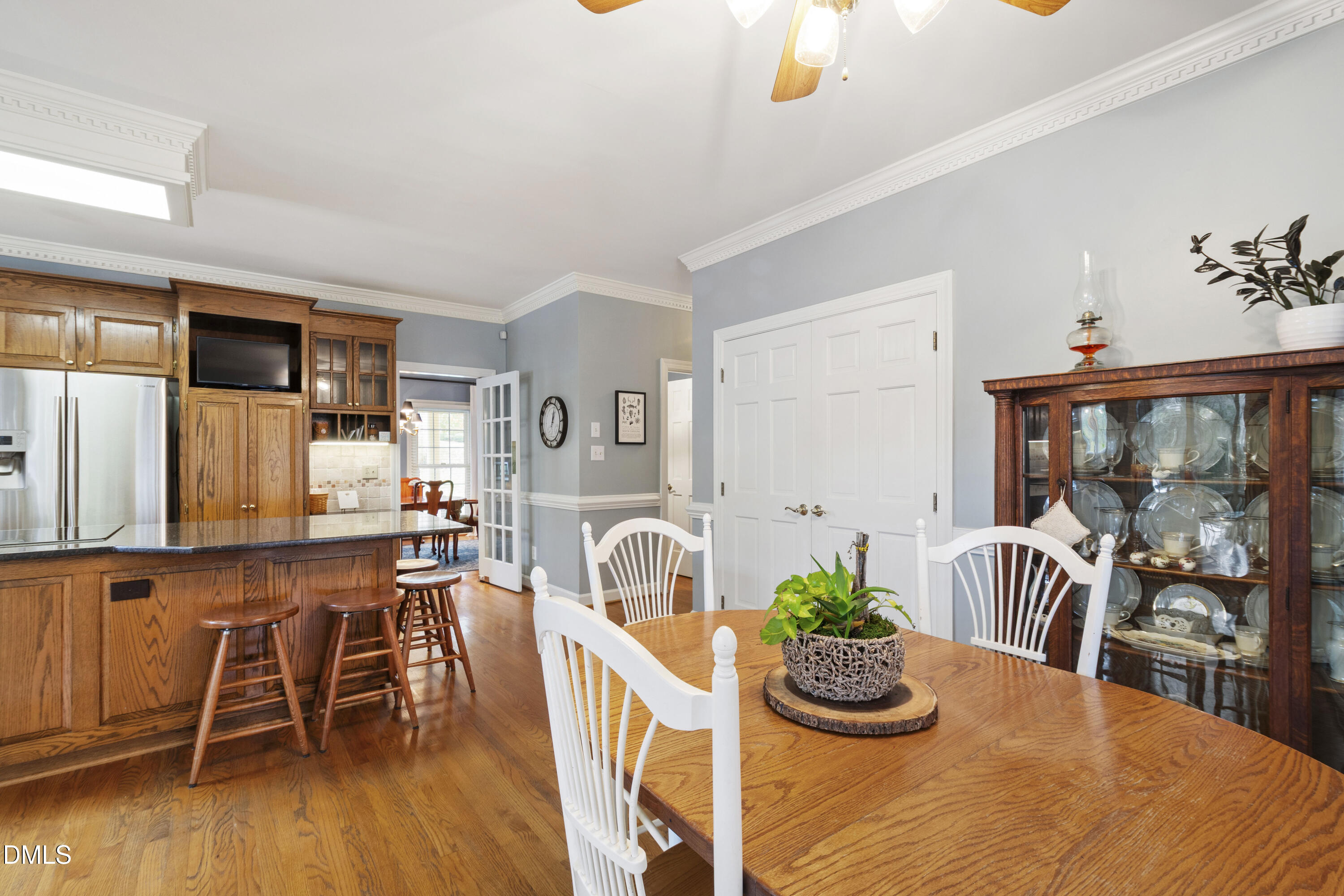 1220 Enchanted Oaks Drive