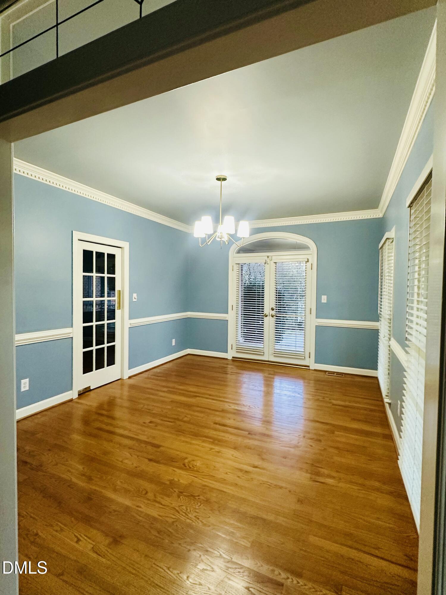 1220 Enchanted Oaks Drive