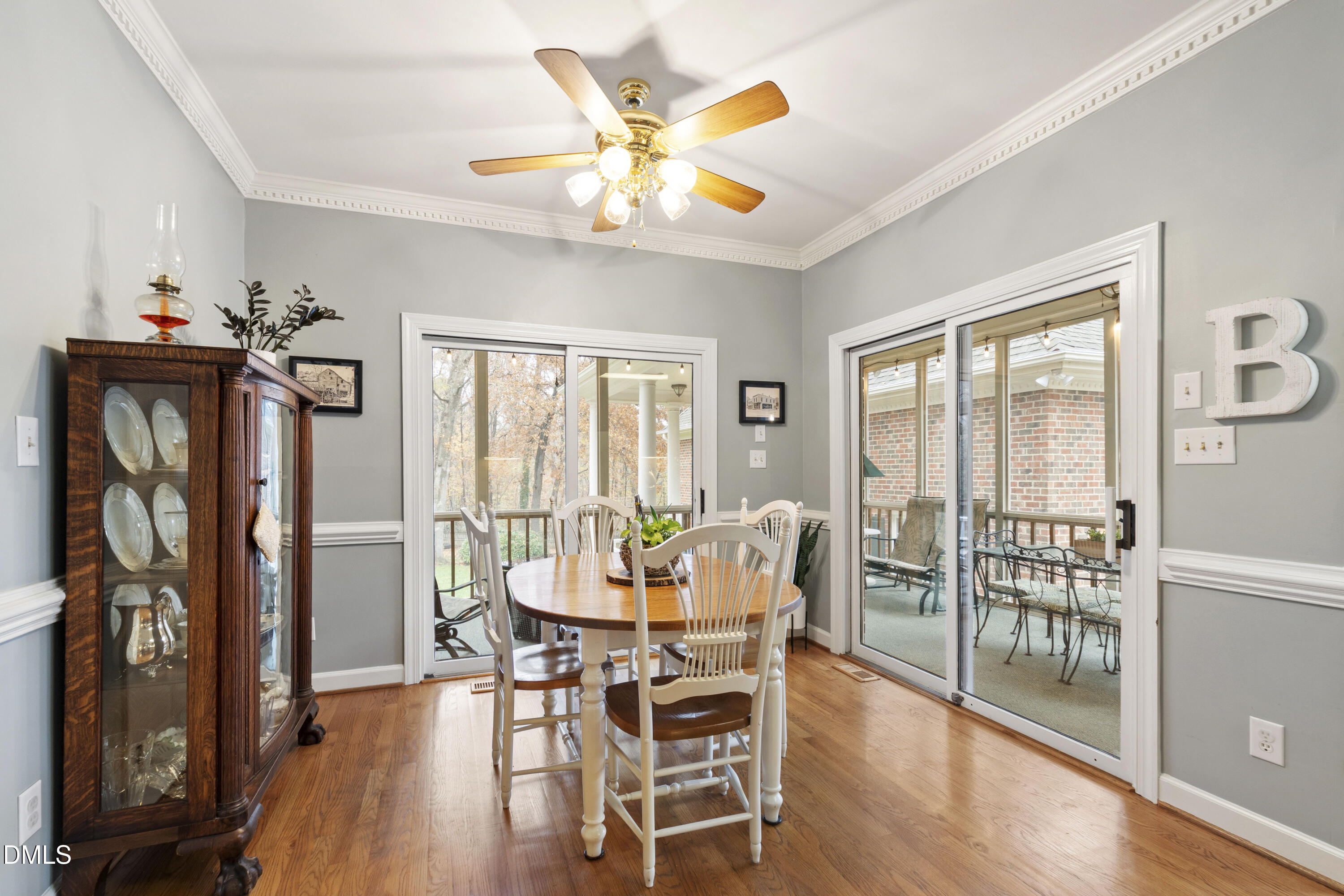 1220 Enchanted Oaks Drive