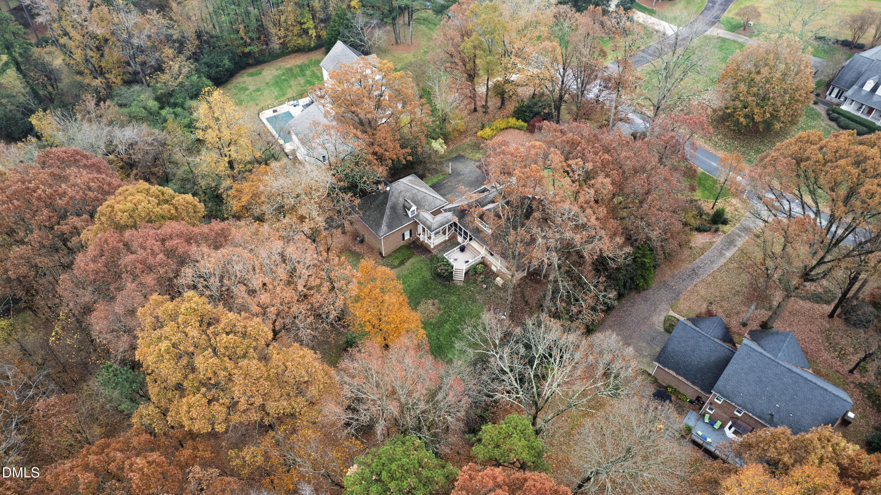 1220 Enchanted Oaks Drive