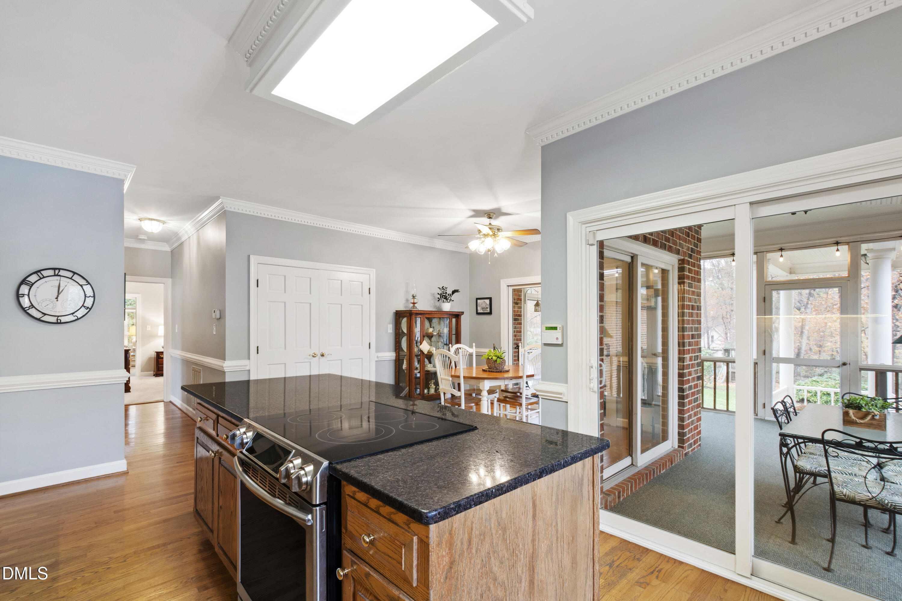 1220 Enchanted Oaks Drive