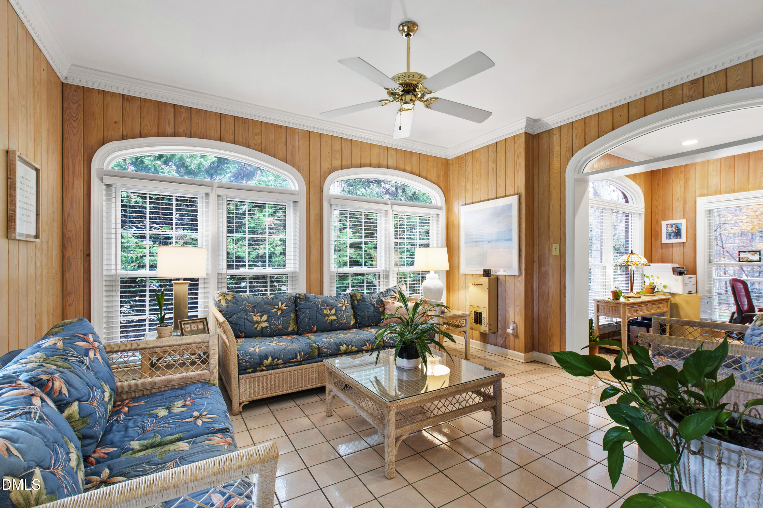 1220 Enchanted Oaks Drive