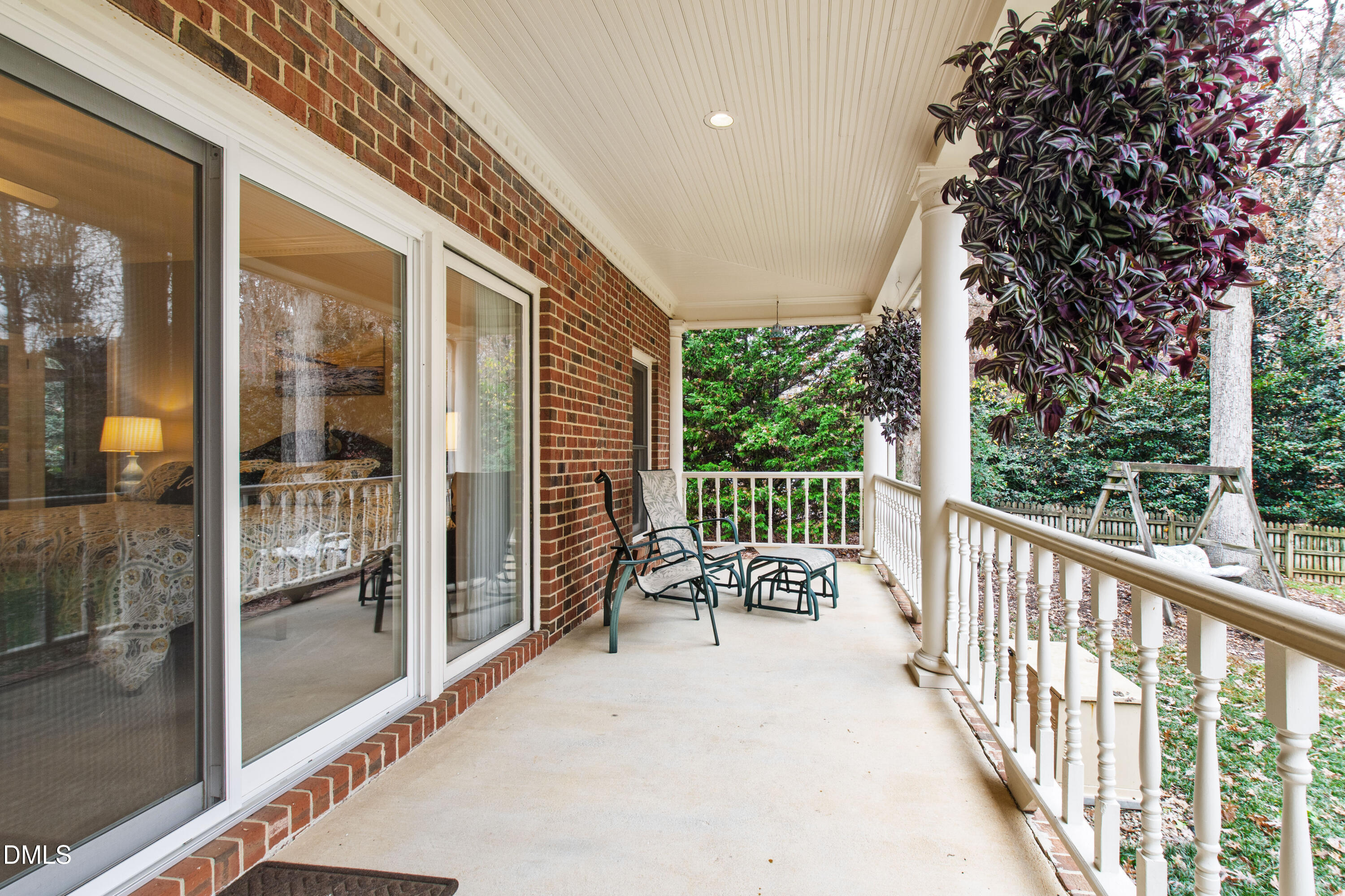 1220 Enchanted Oaks Drive