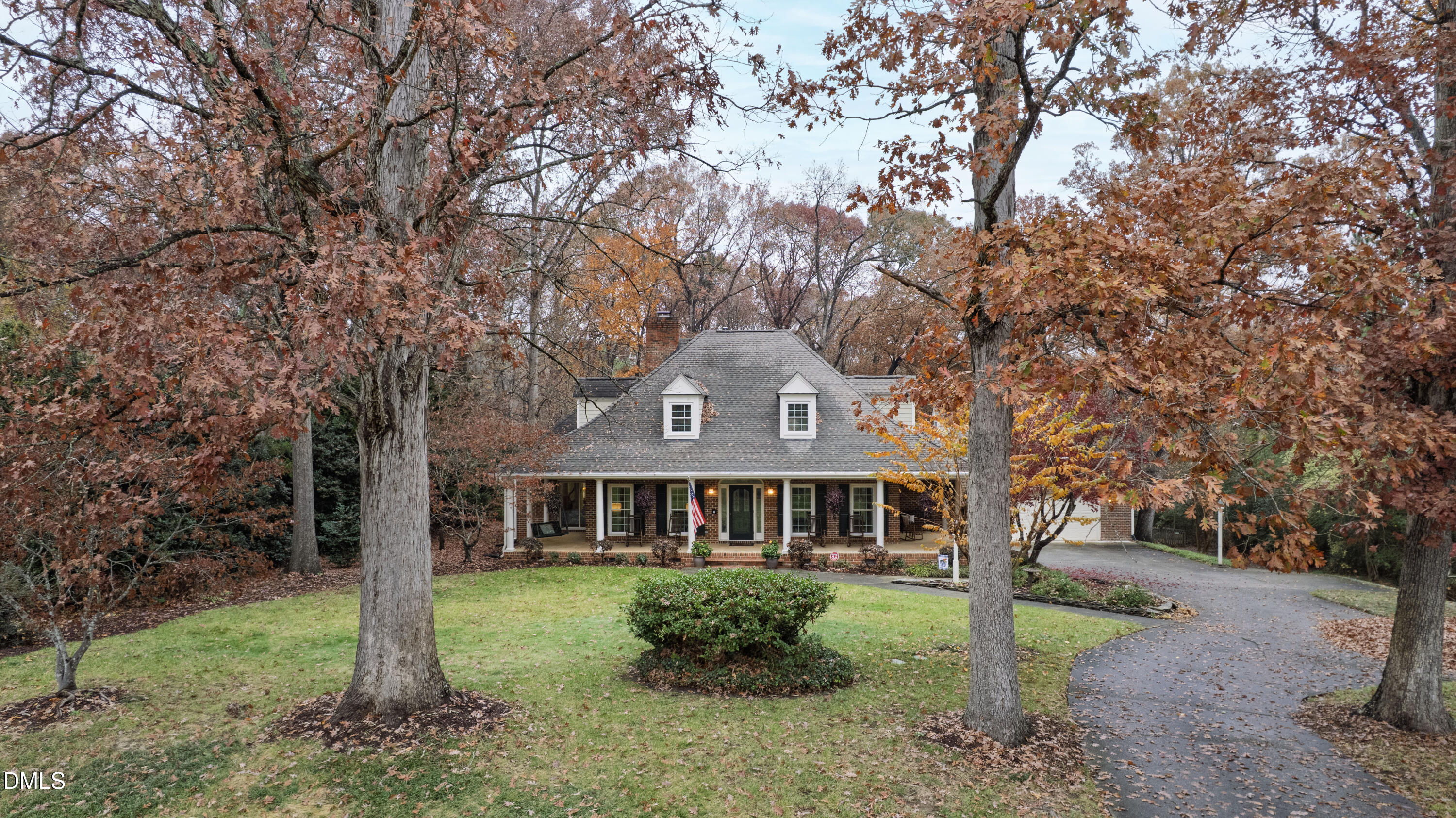 1220 Enchanted Oaks Drive