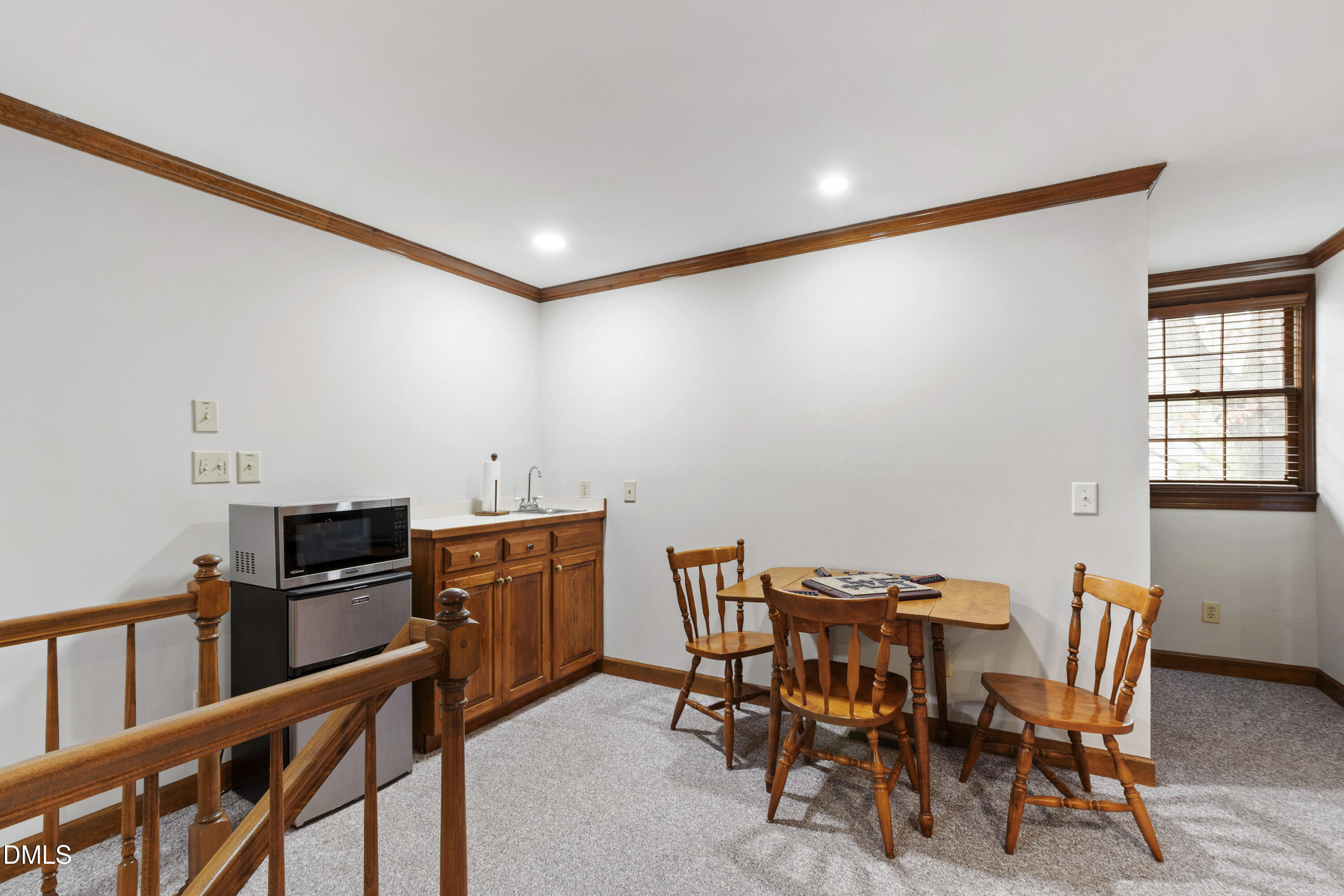 1220 Enchanted Oaks Drive