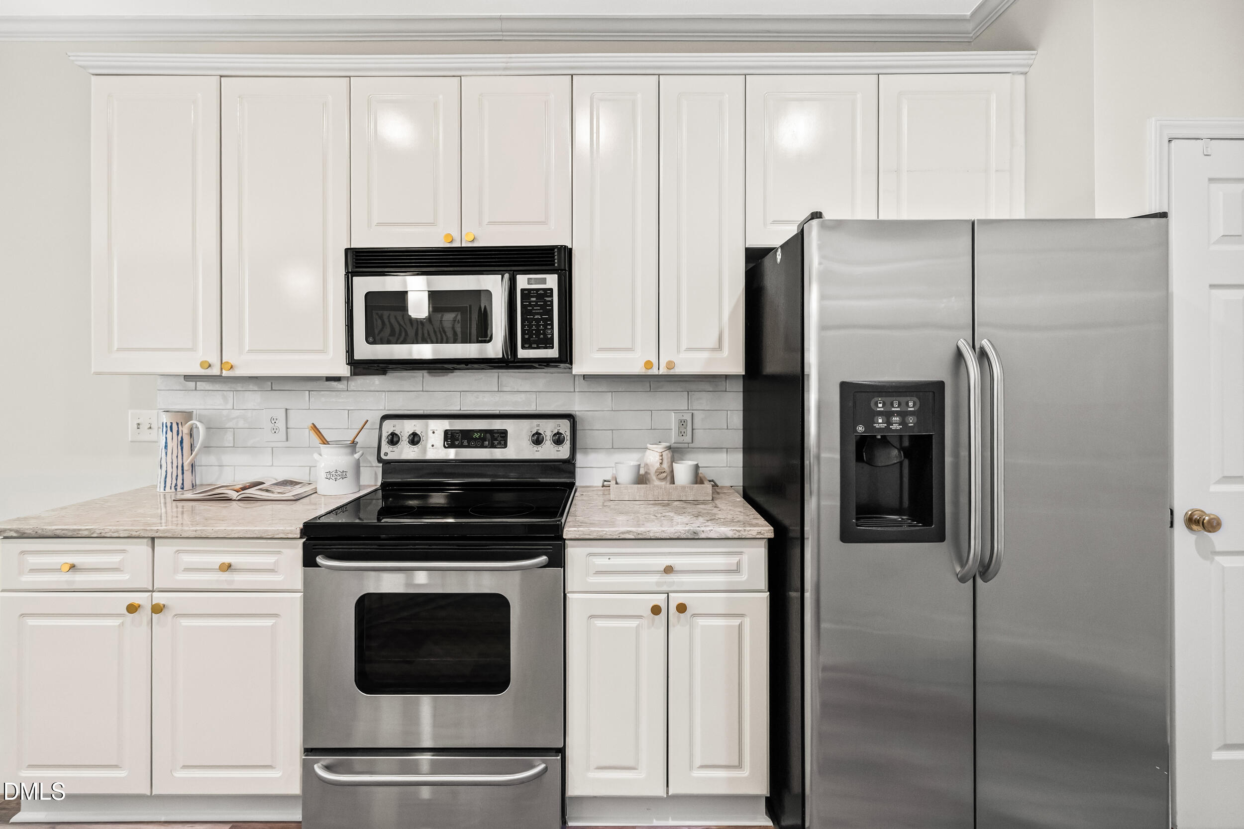 11035 Southwalk Lane