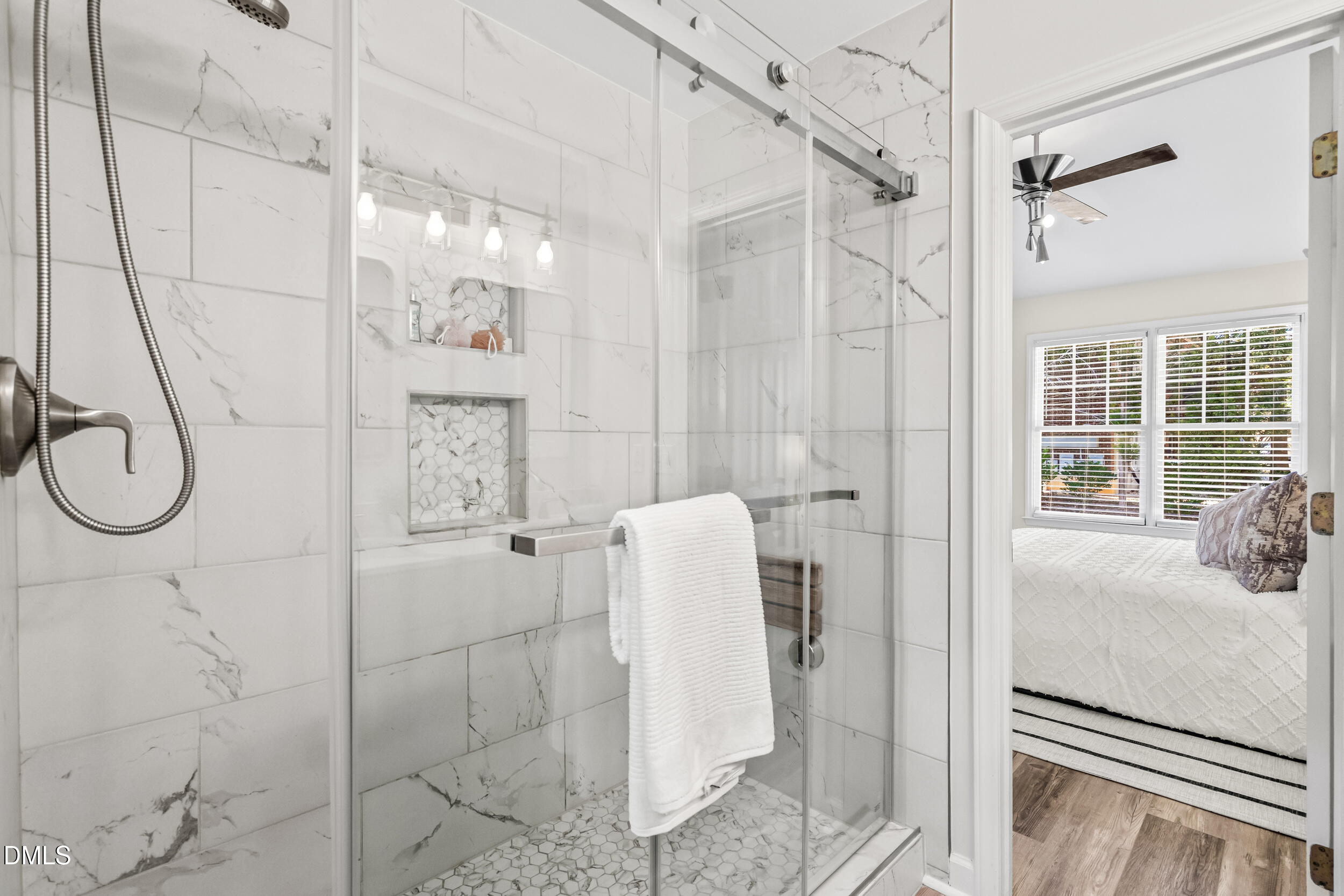 11035 Southwalk Lane