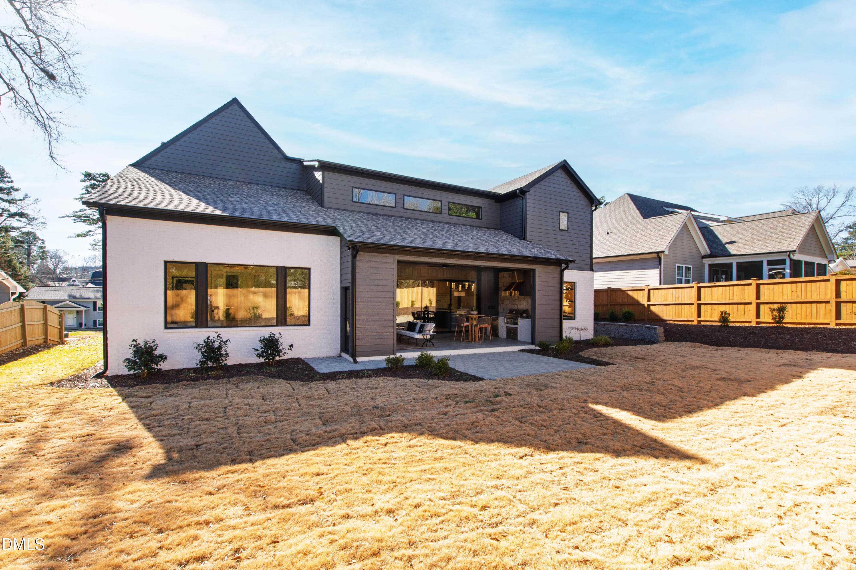 405 Latimer Road