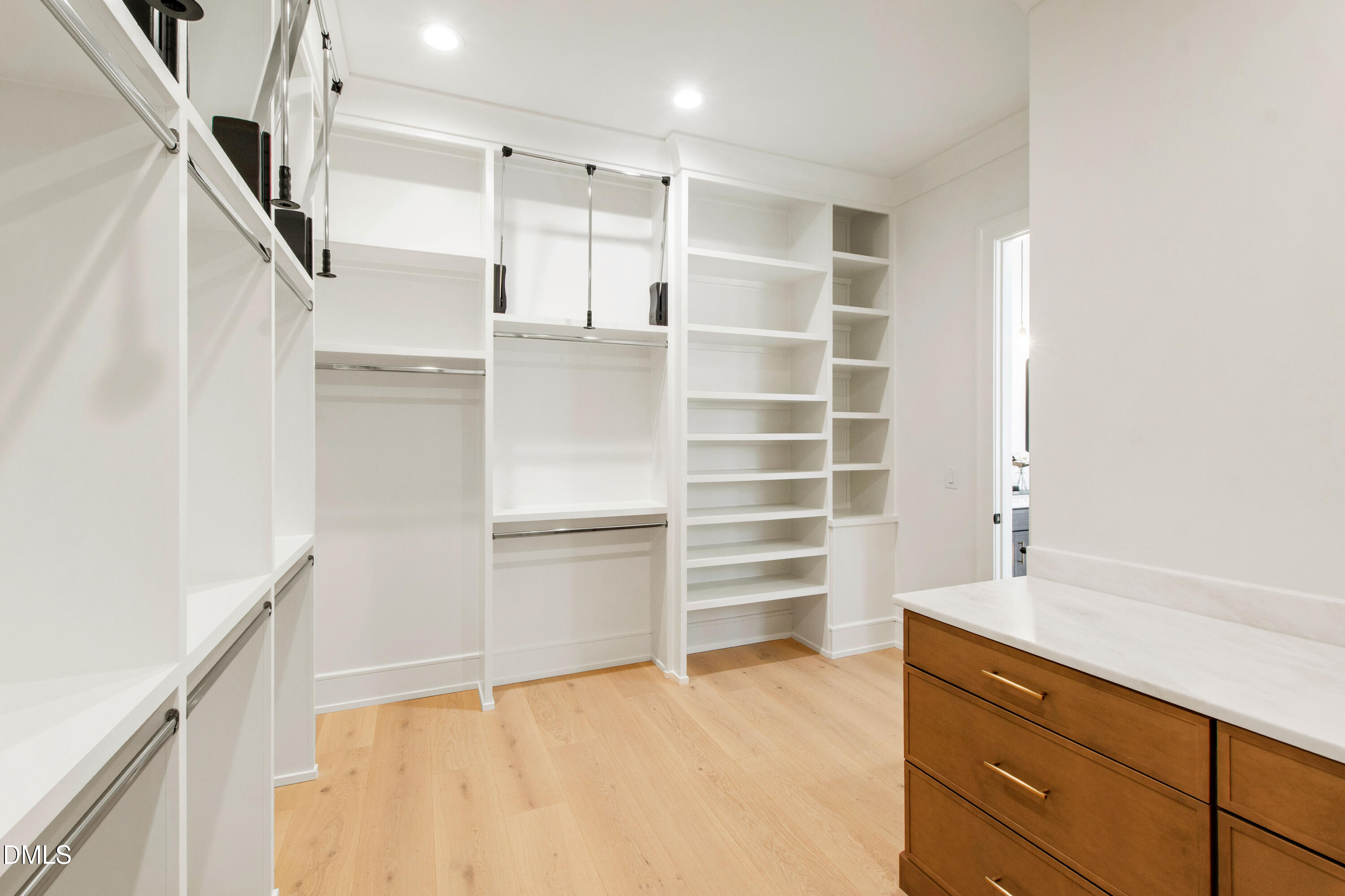 405 Latimer Road