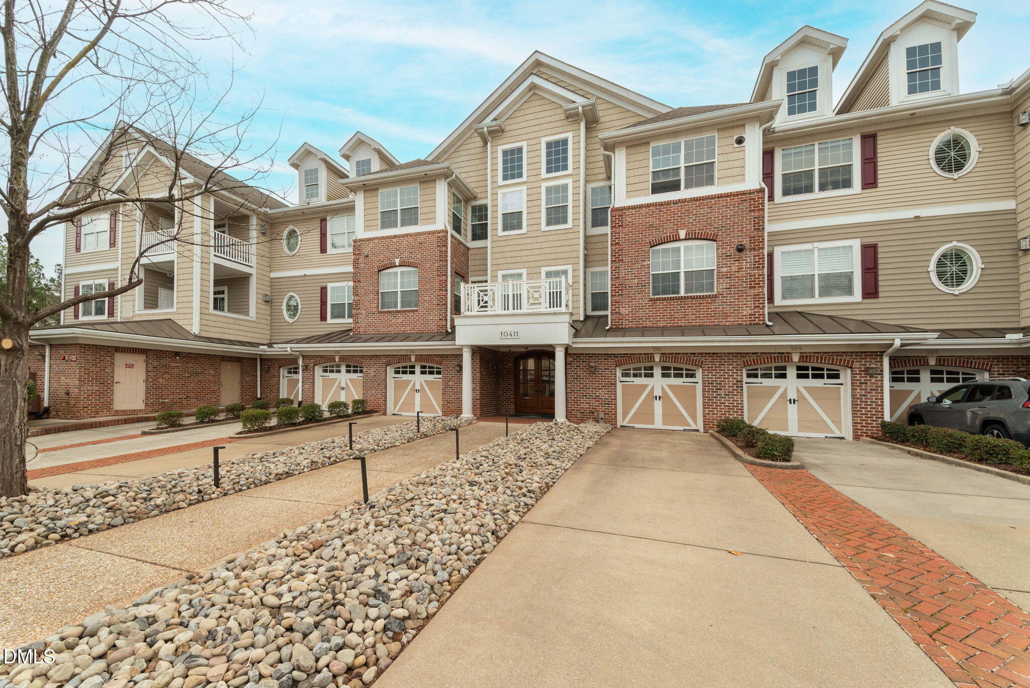 10411 Rosegate Court # 301