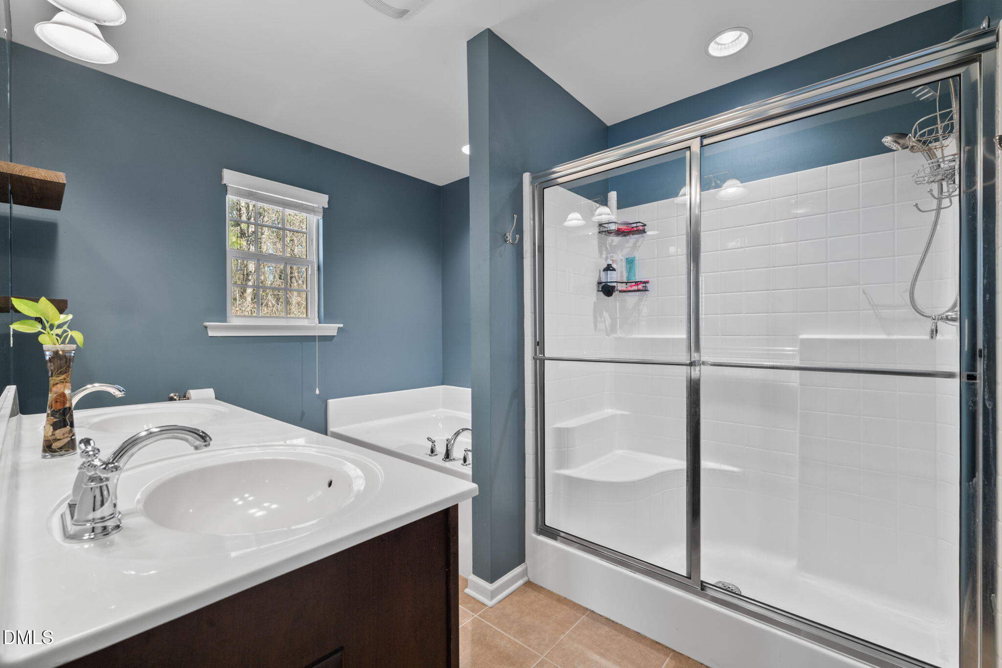 908 Consortium Drive