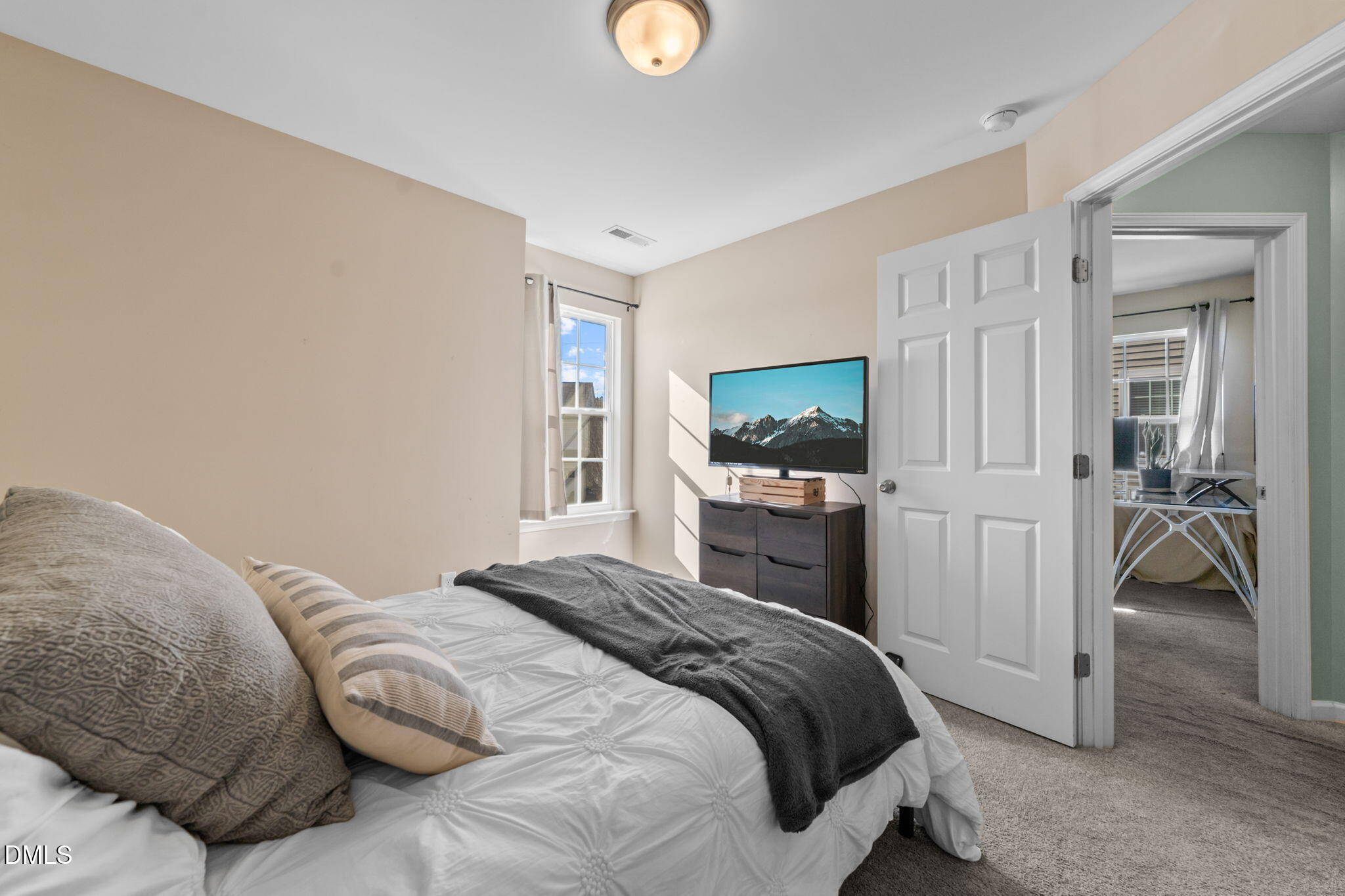 908 Consortium Drive