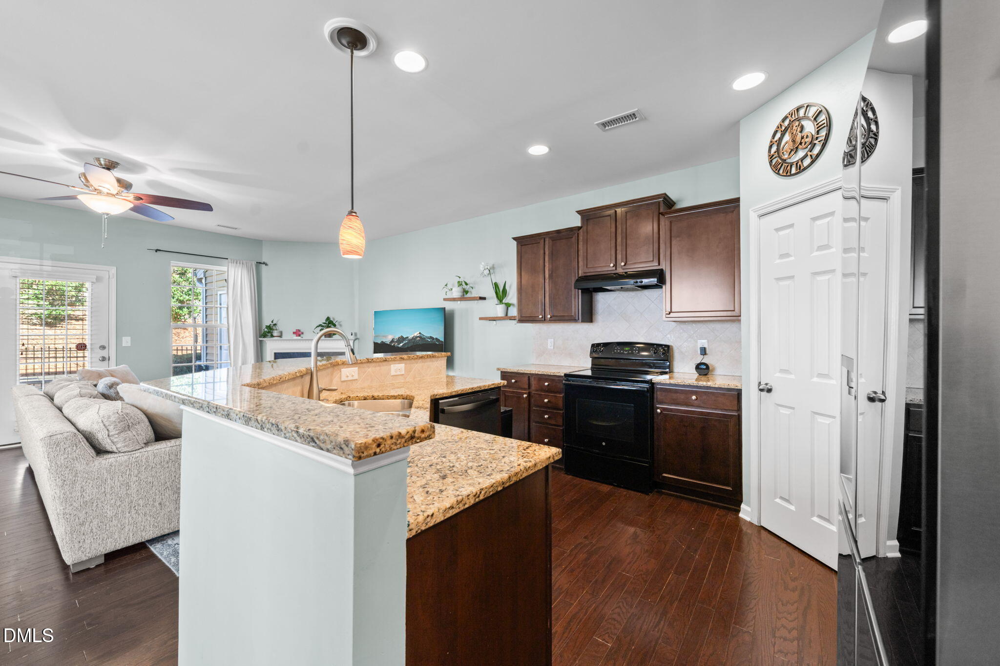 908 Consortium Drive