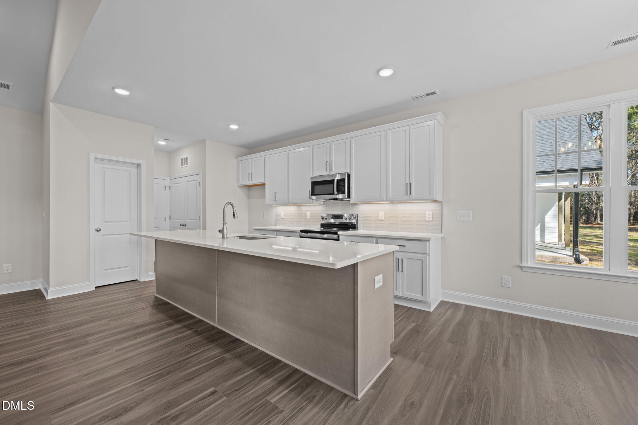 1212 Petite Terre Court