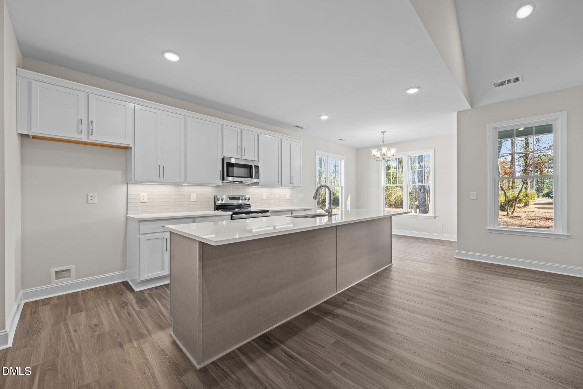 1212 Petite Terre Court