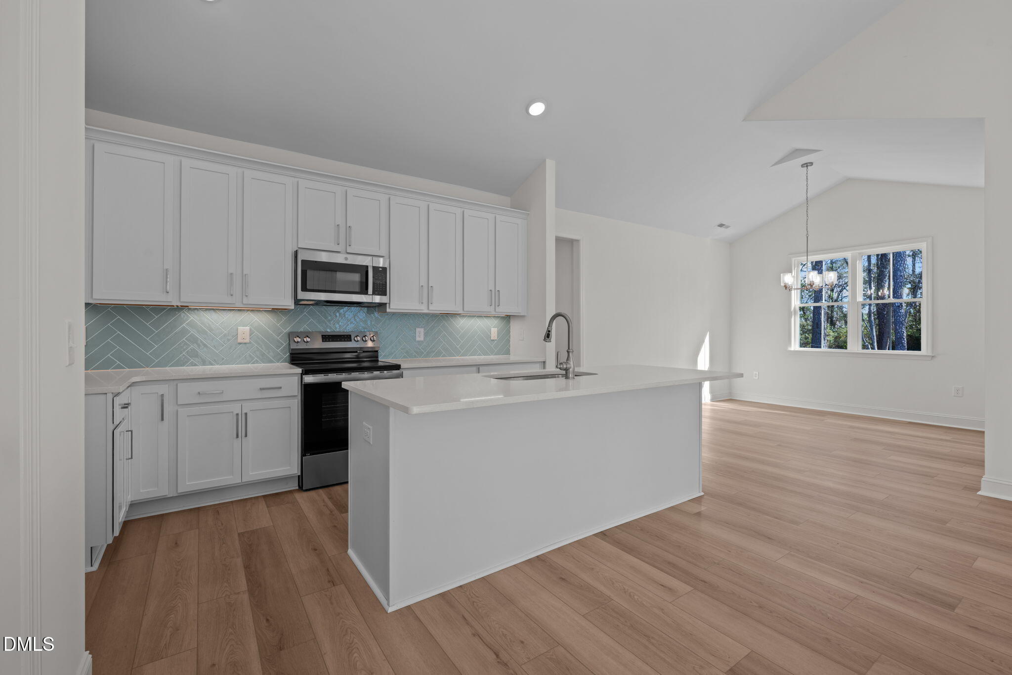1214 Petite Terre Court