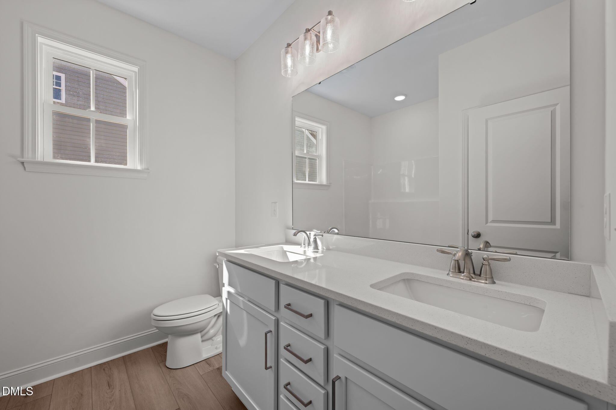 1214 Petite Terre Court