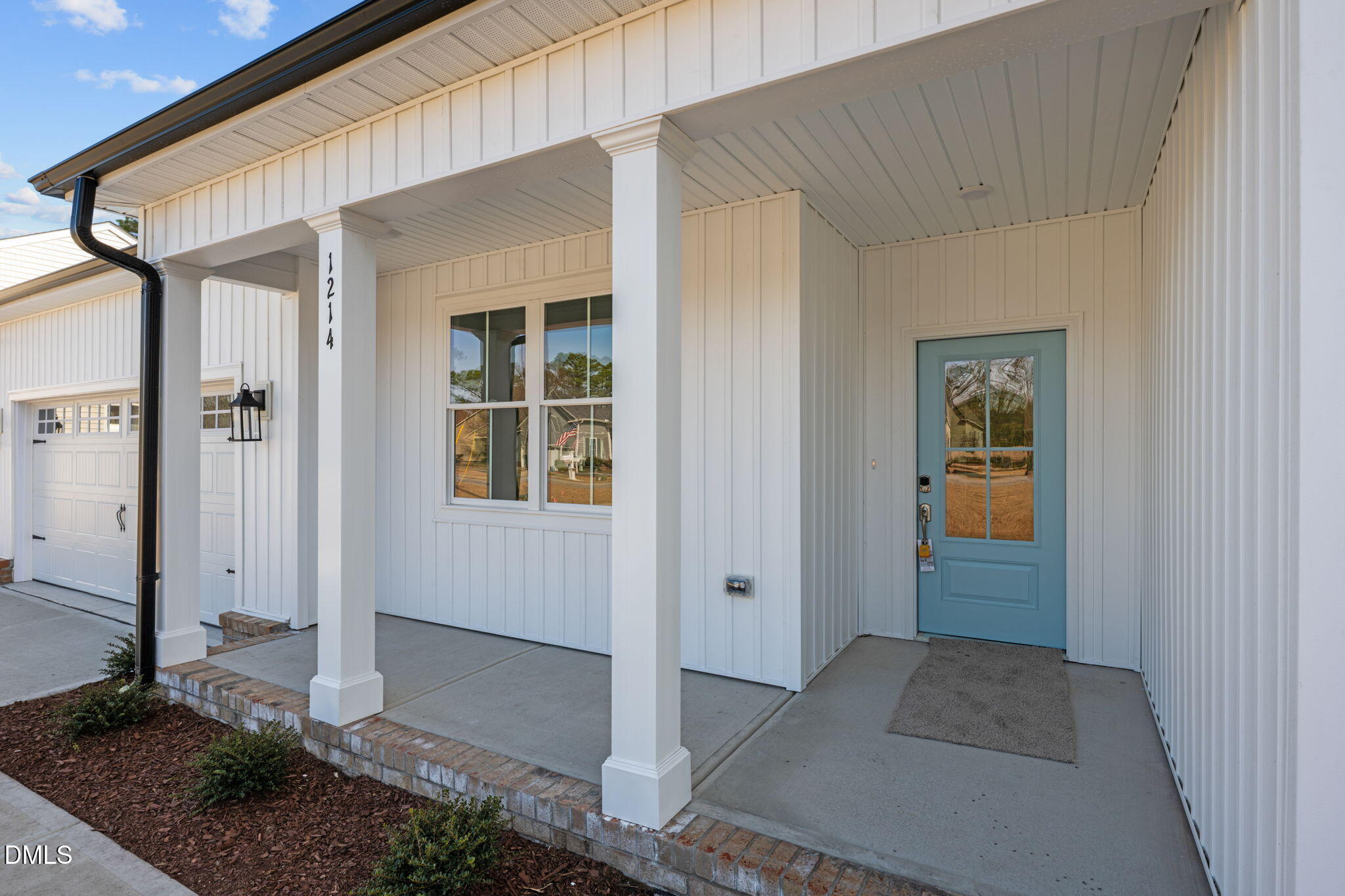 1214 Petite Terre Court